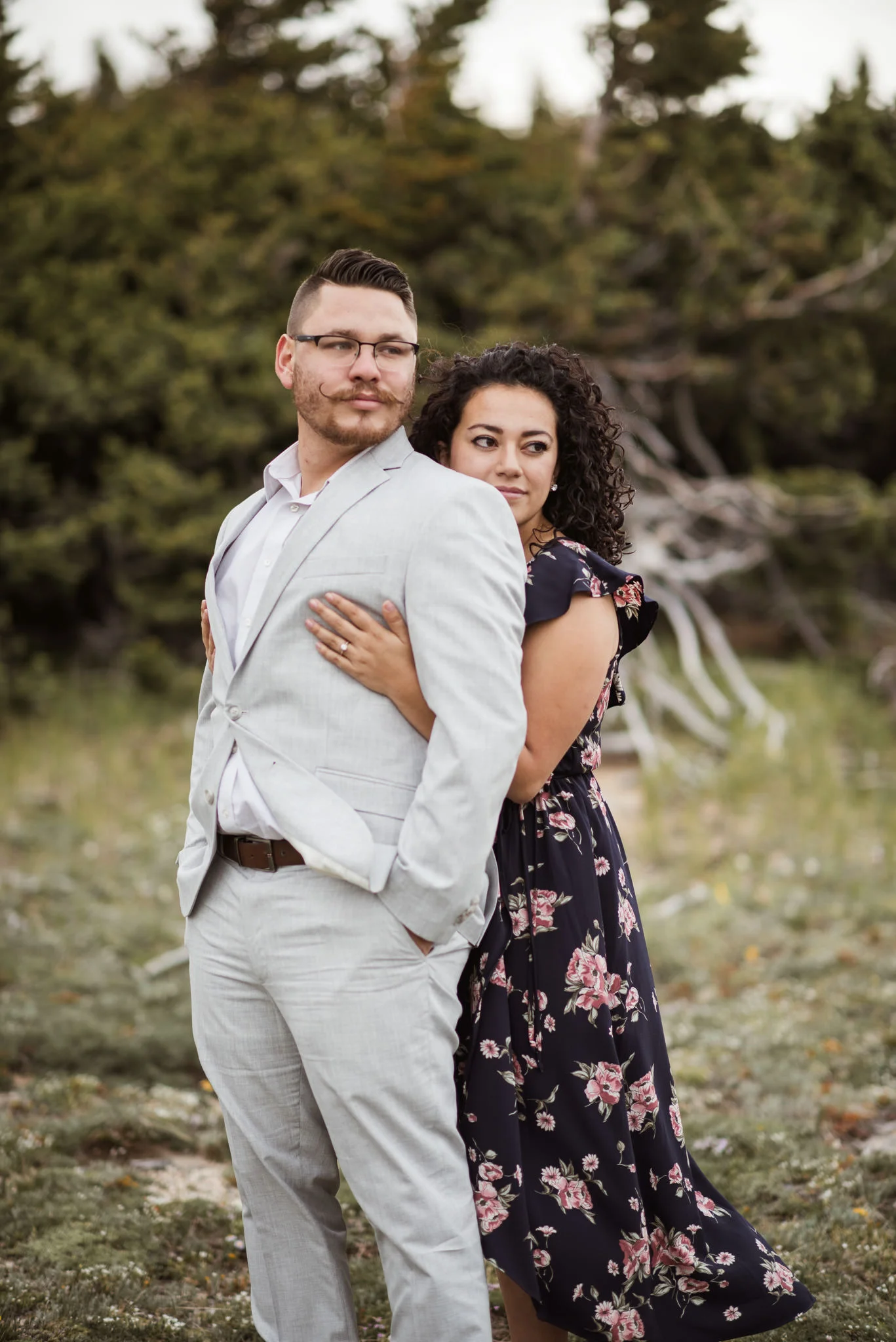 Rocky-Mountain-National-Park-Colorado-Engagement-session-adventure-photography