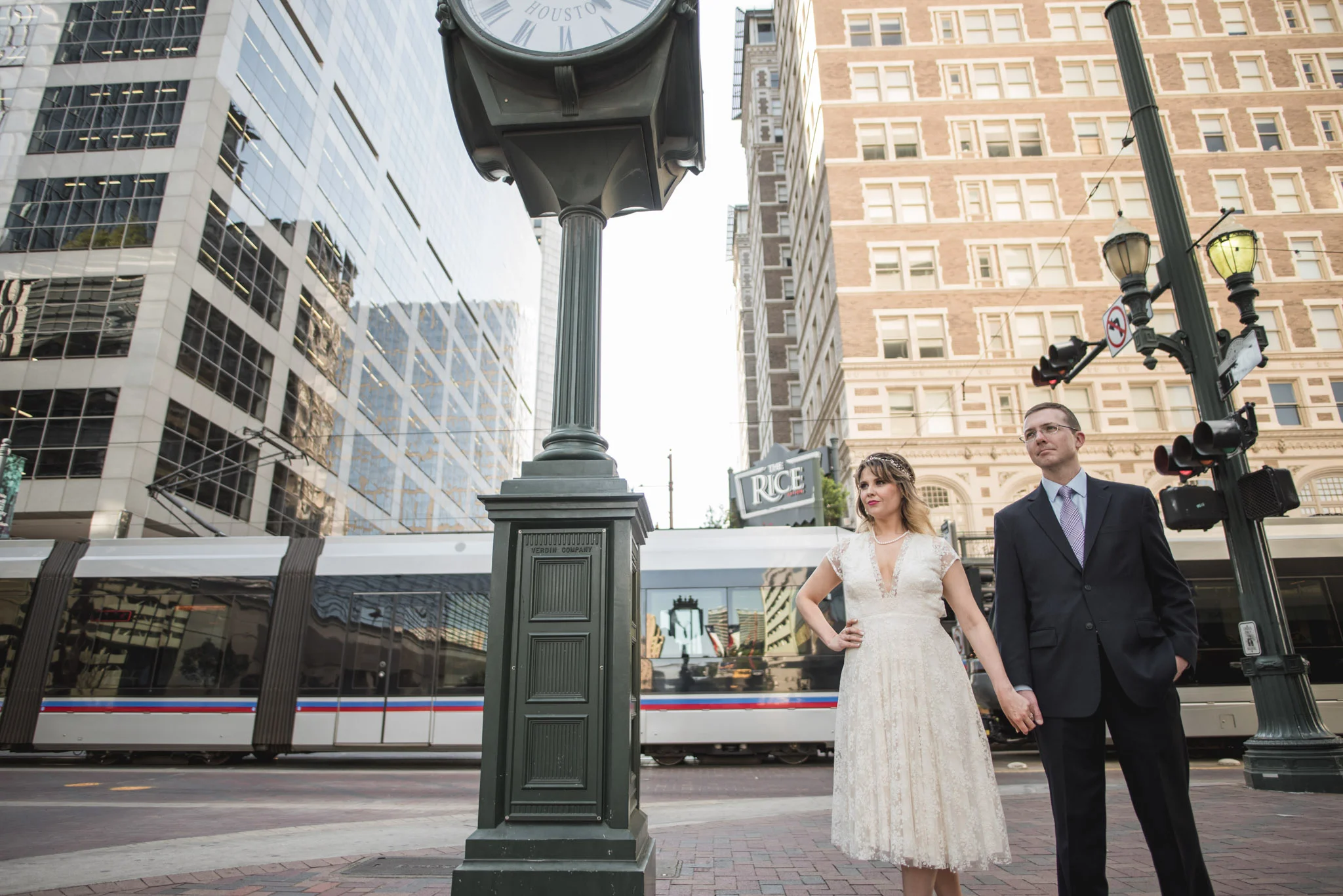 Houston-main-street-rice-wedding-session-clock