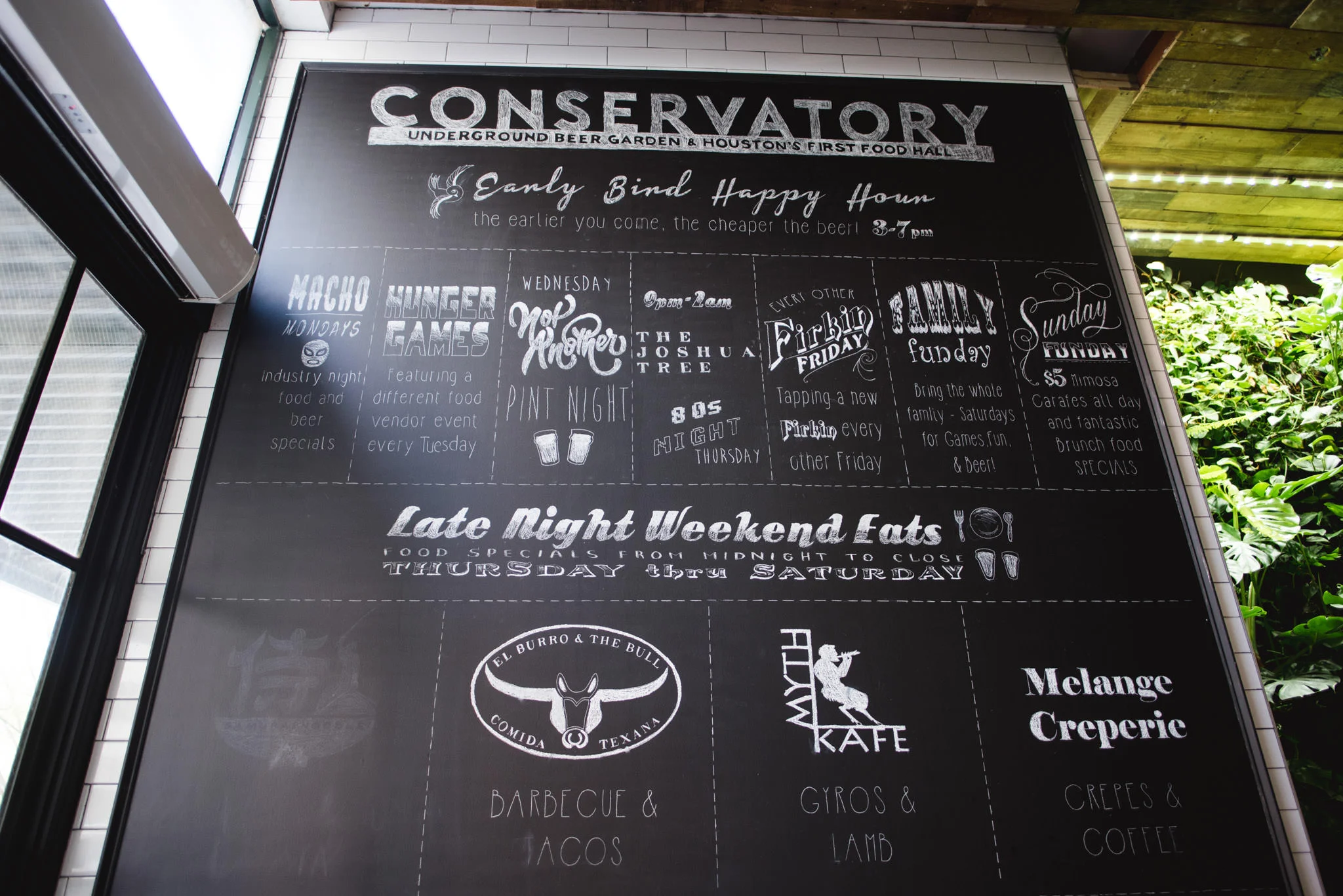 Houston-Conservatory-Underground-Beer-garden-engagement-session-photography