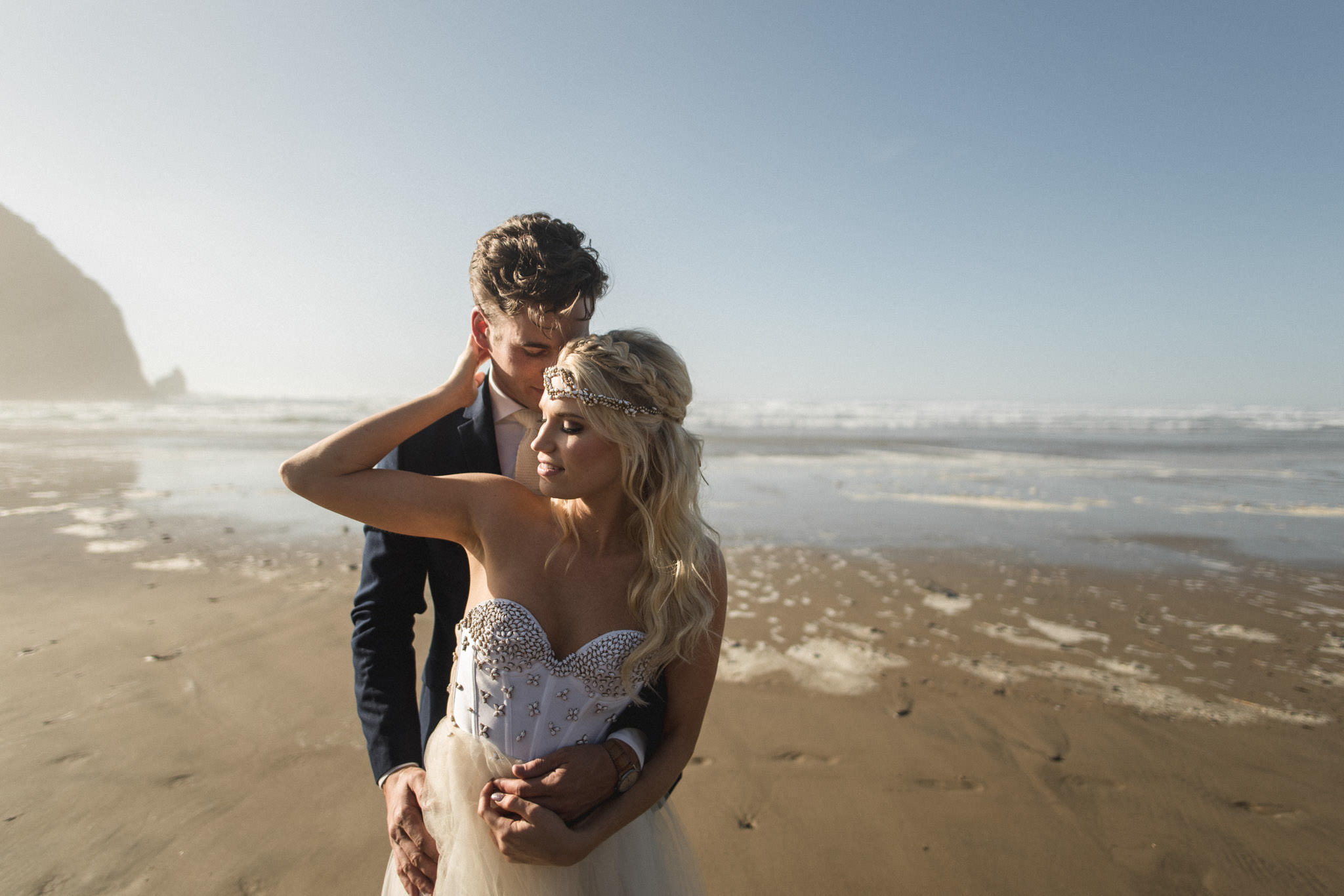 Cannon-Beach-Oregon-Adventure-elopement-engagement-photographer-haystack-rock-7