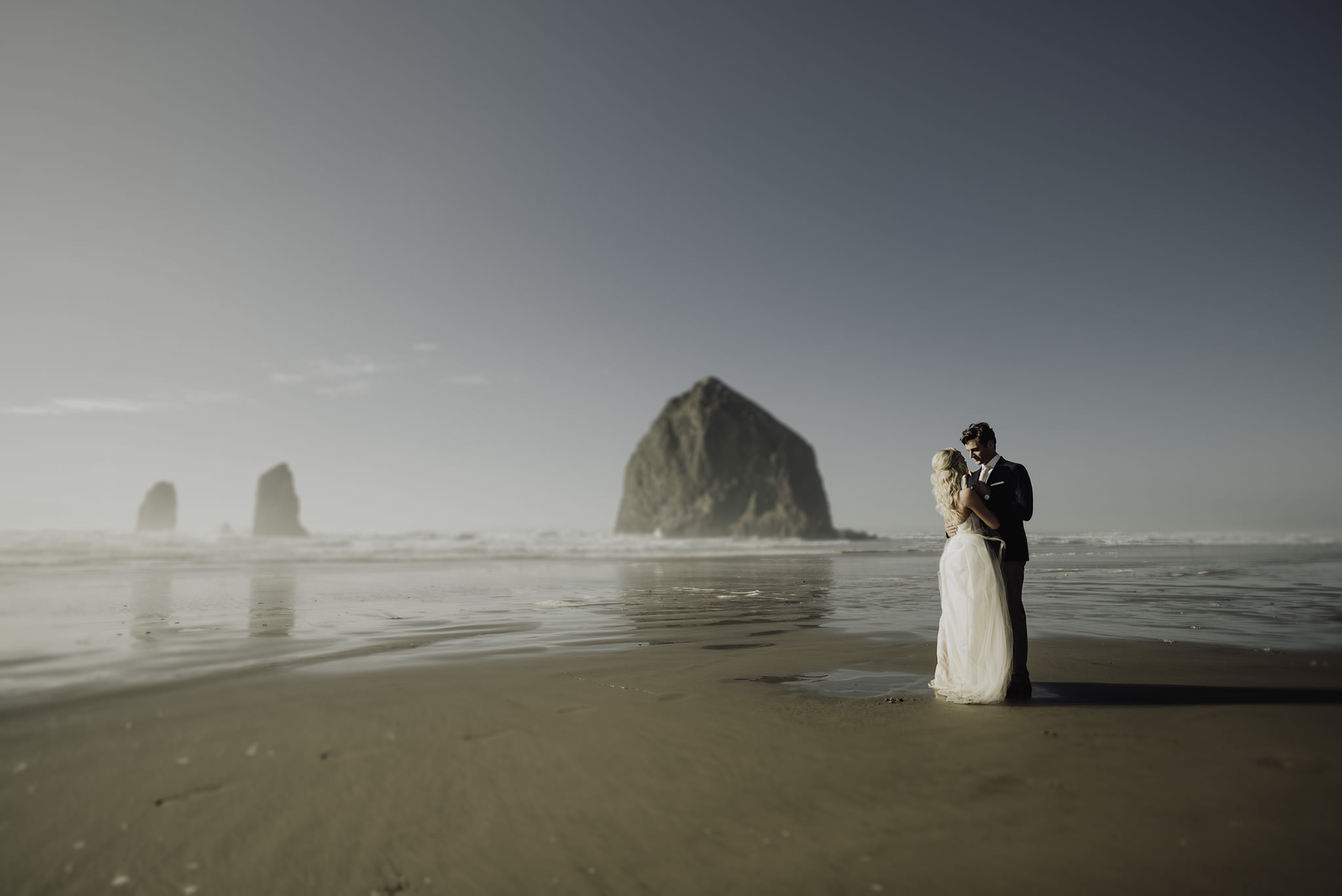 Cannon-Beach-Oregon-Adventure-elopement-engagement-photographer-24