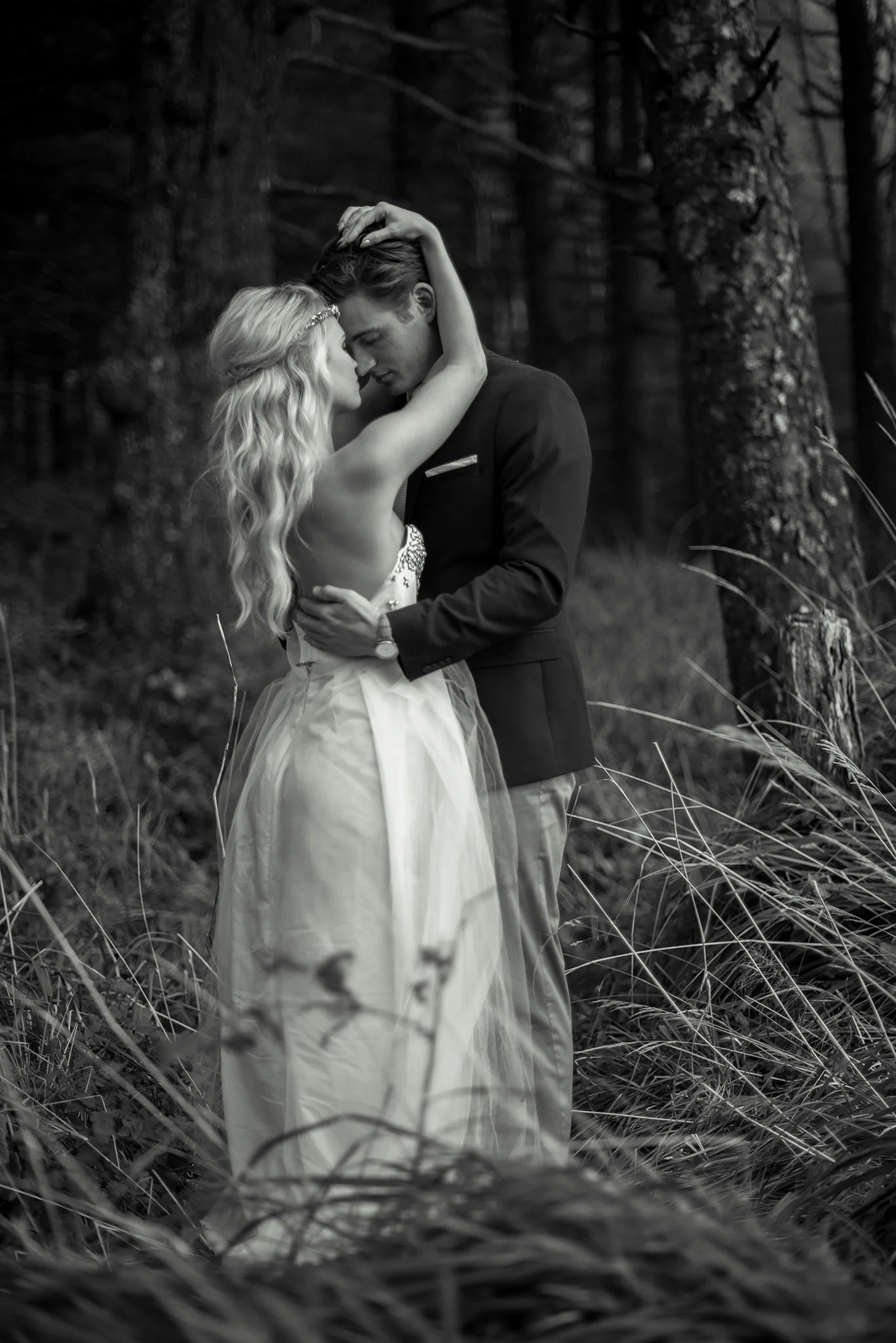 Cannon-Beach-Oregon-Adventure-elopement-engagement-photographer-