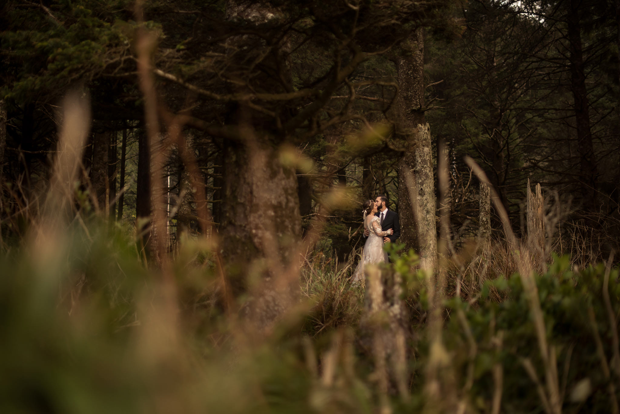 Hug-point-oregon-elopement-engagement-beach-photographer-1