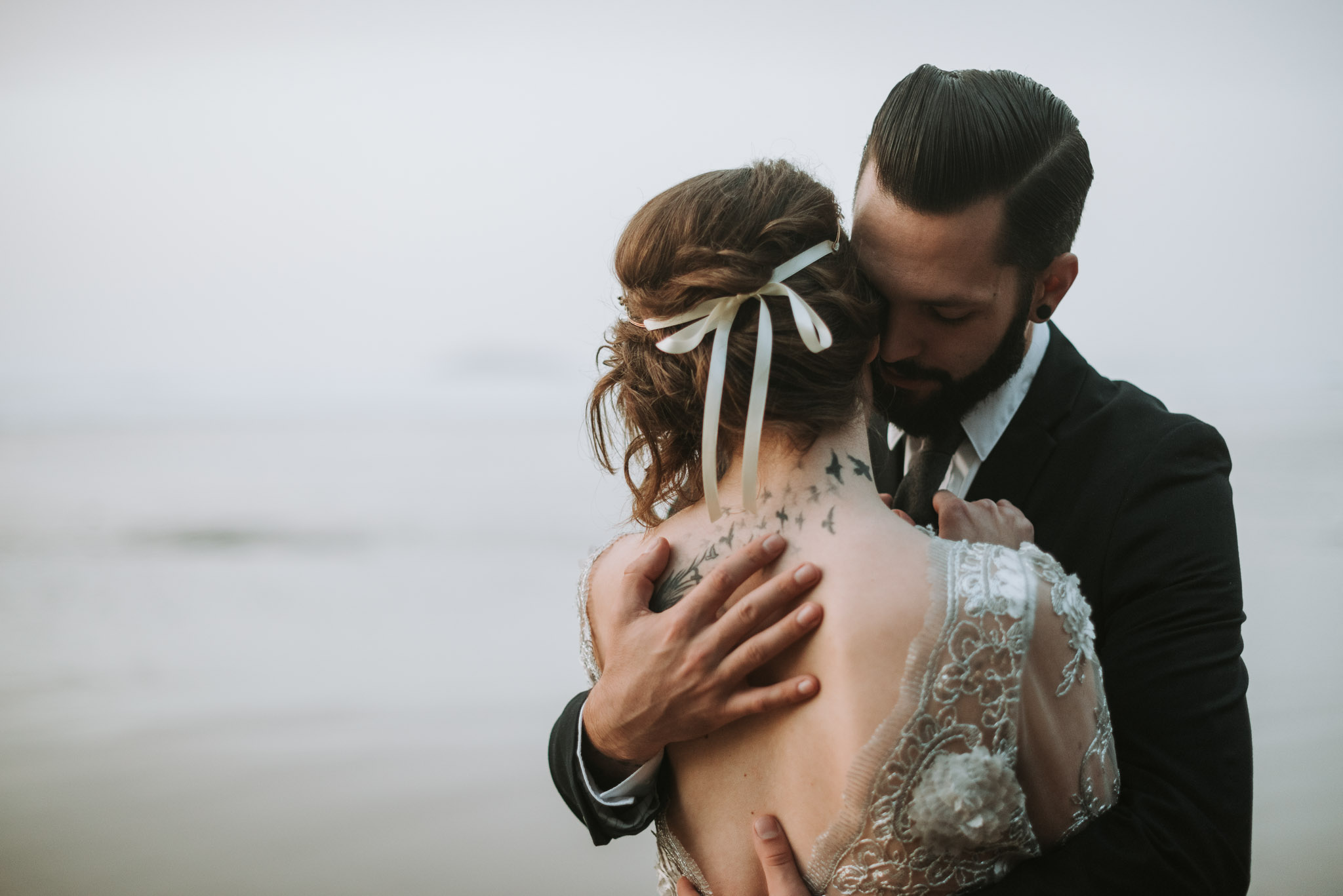 Hug-point-oregon-elopement-engagement-beach-photographer-