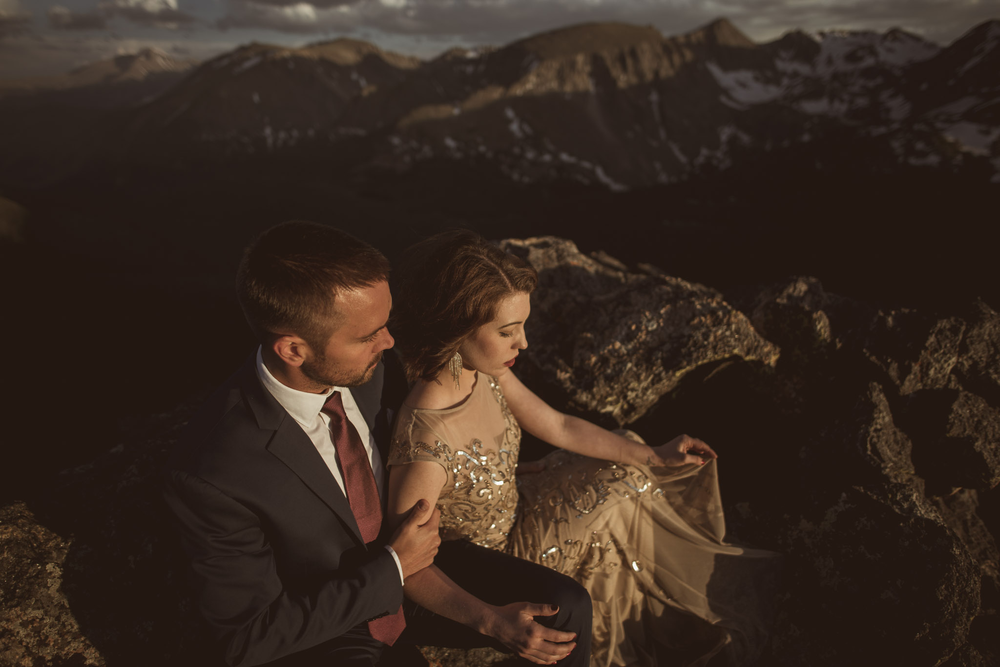 Rocky-mountain-national-park-vintage-adventure-engagement-colorado-session-photographer