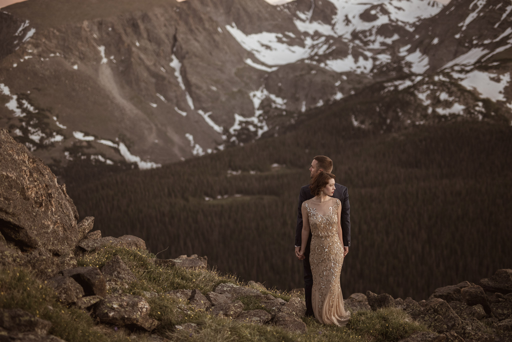 Rocky-mountain-national-park-vintage-adventure-engagement-colorado-session-photographer