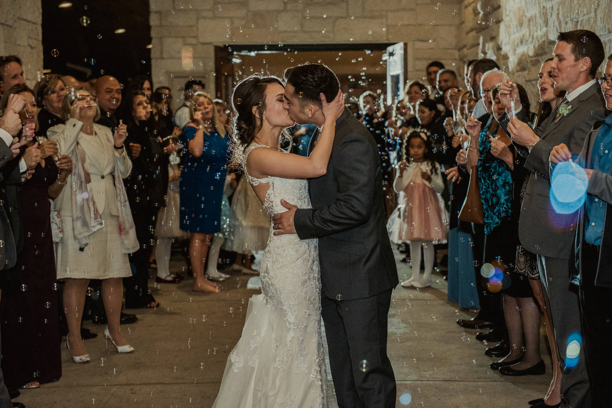 Briscoe-manor-rusitc-elegant-richmond-tx-wedding-photographer