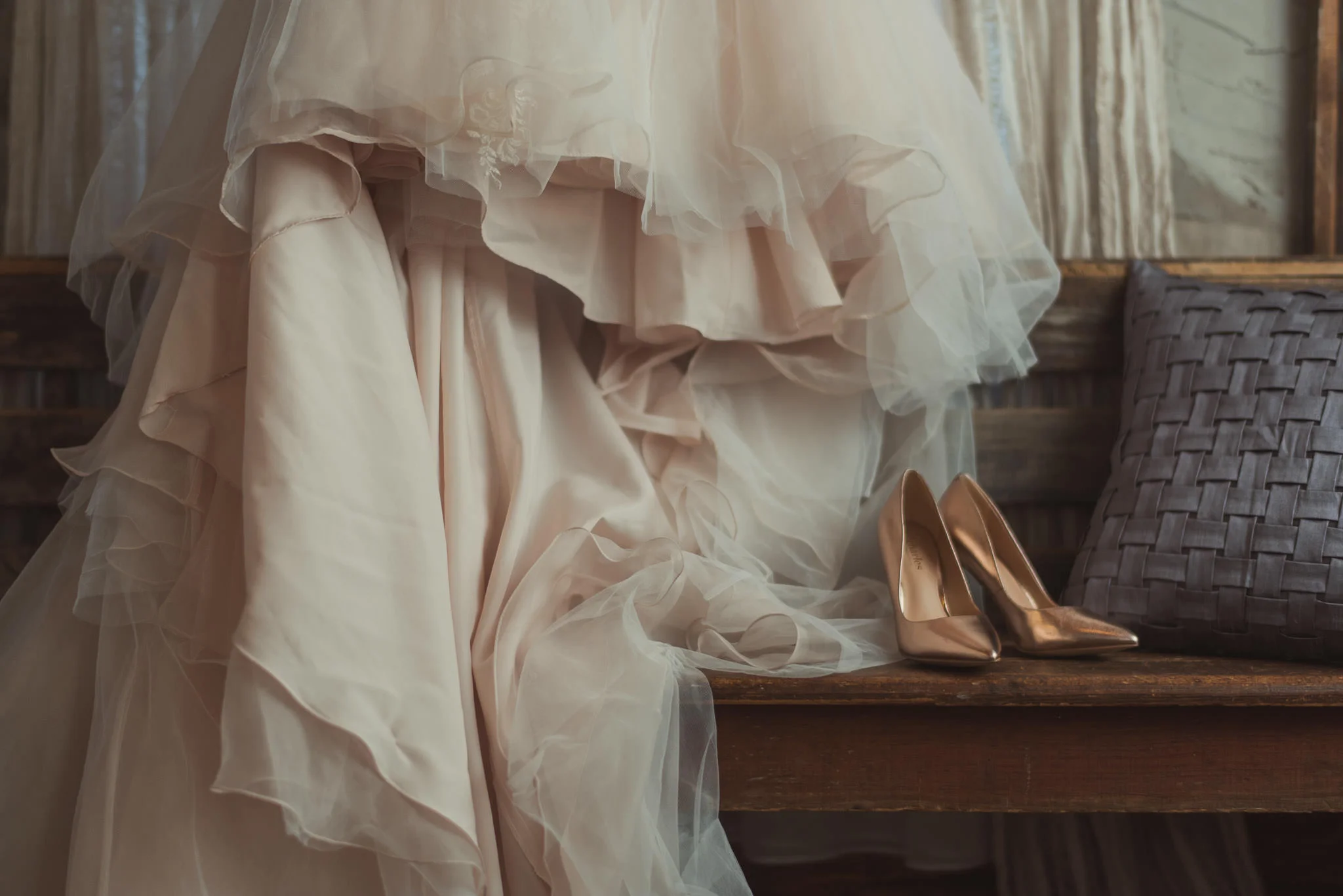 Cynthia-Curtis-Olde-Dobbine-Station-Houston-Wedding-Photographer-sm-9.jpg