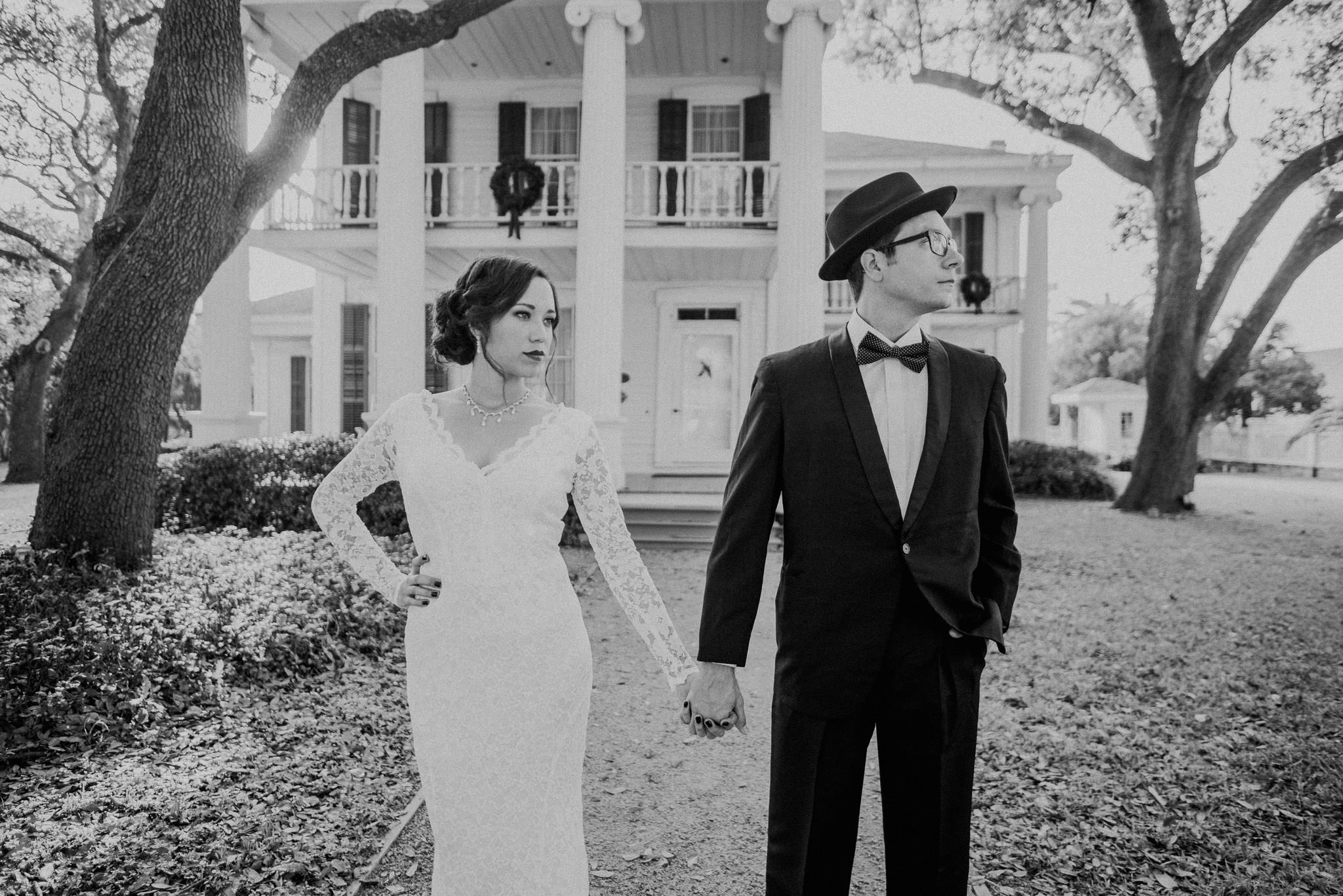 galveston-historical-vintage-1920-black-tie-wedding-photographer