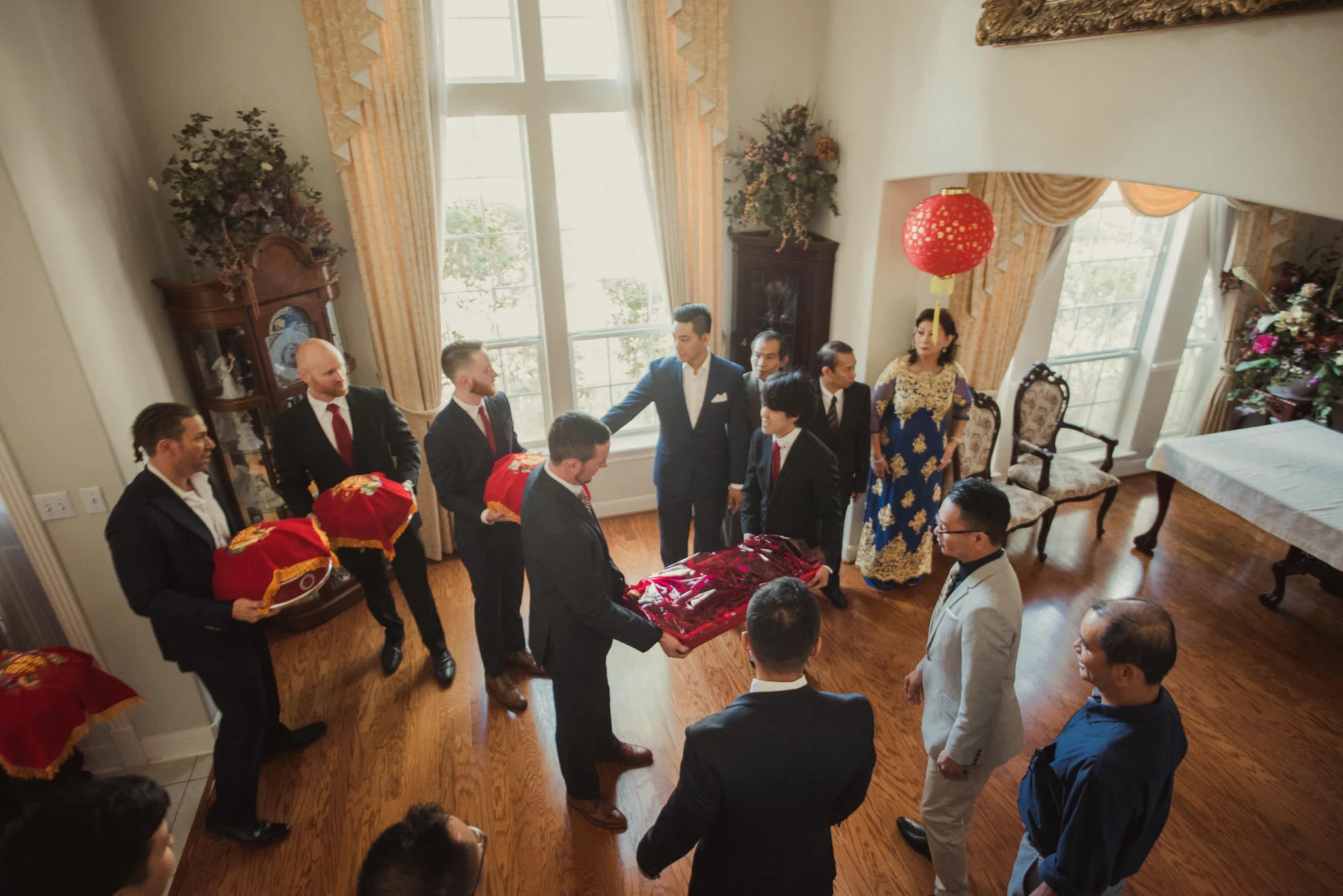 kim-michael-houston-vietnamese-tea-ceremony-engagement-downtown-boulevard-oaks-photographer-23.jpg