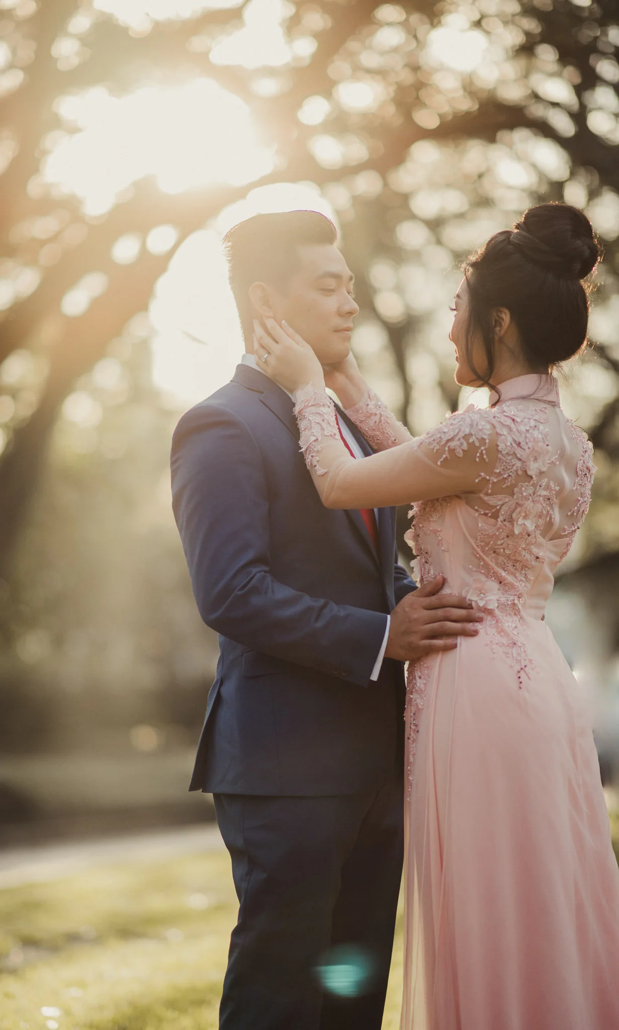 houston-vietnamese-tea-ceremony-photographer-engagement-boulevard-oaks