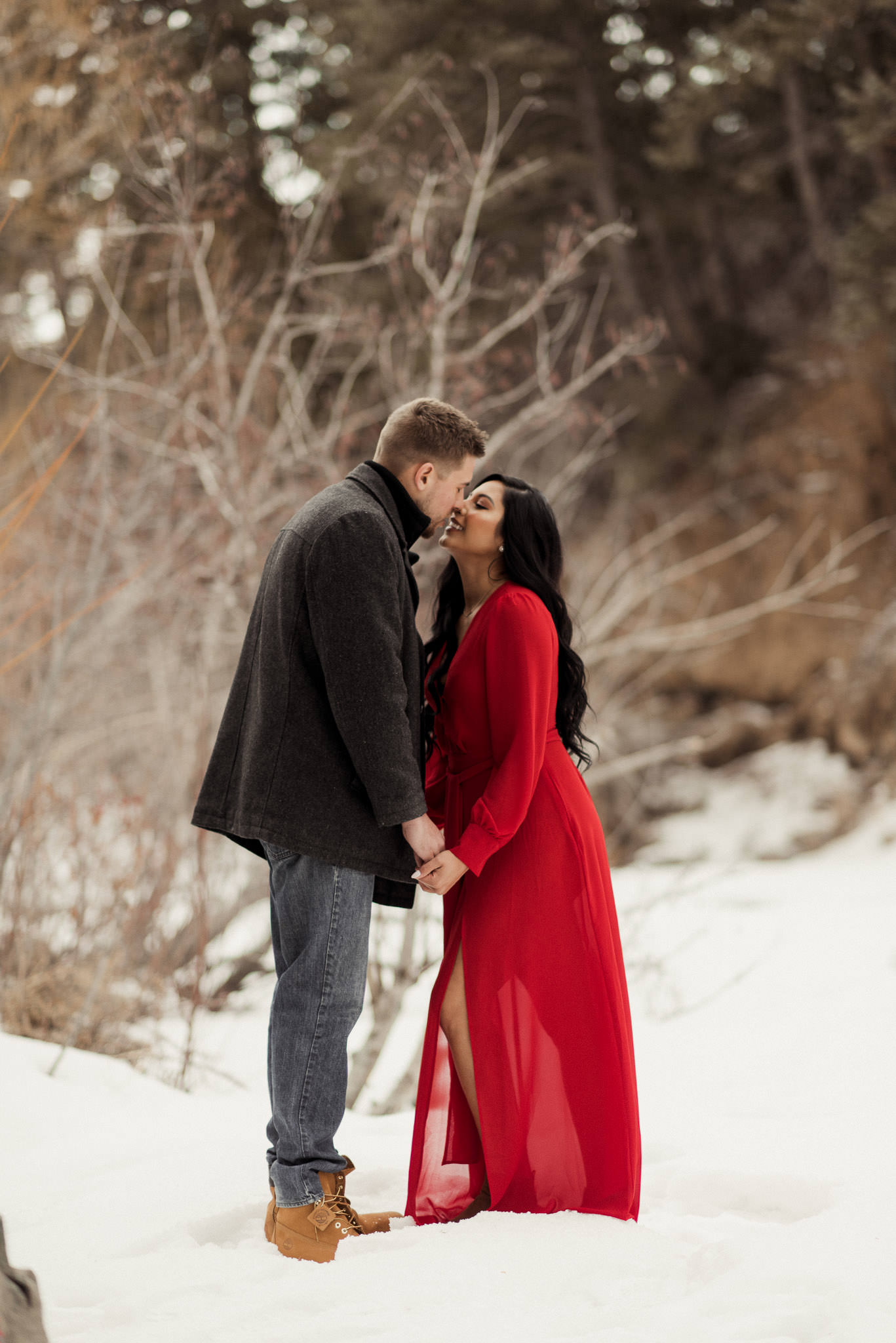 colorado-adventure-winter-snow-couples-engagement-photographer