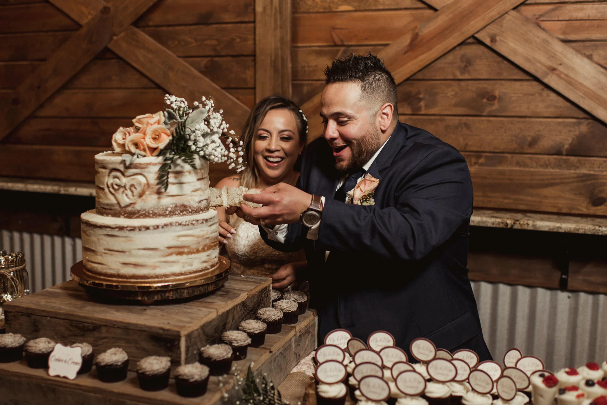 stephanie-gabe-peach-creek-ranch-wedding-college-station-houston-photographer-117.jpg