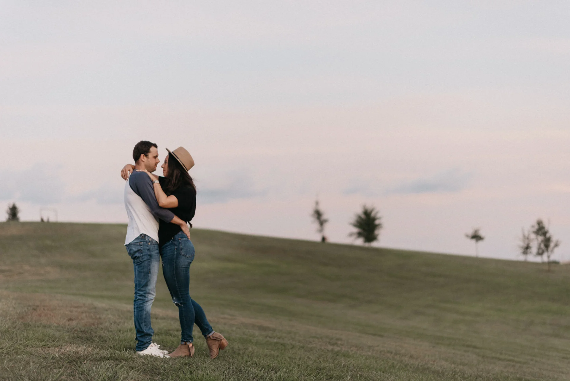 brays-bayou-houston-katy-engagement-photographer-golden-hour