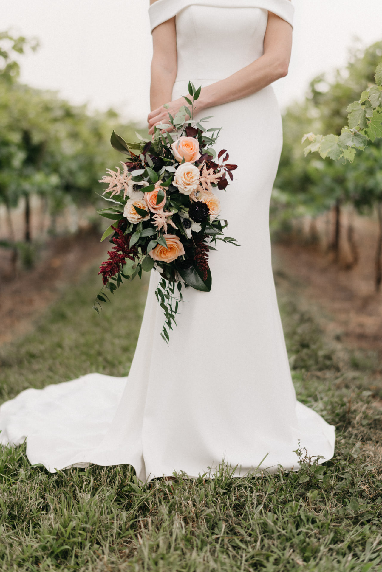 the-vine-new-ulm-houston-wedding-venue-bridal-vineyard-winery-styled-romantic