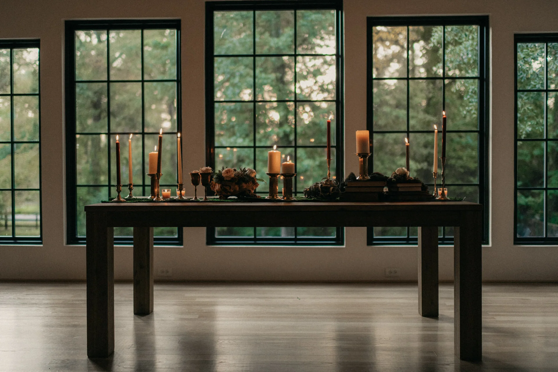 oak-atlier-moody-styled-sm-22.jpg