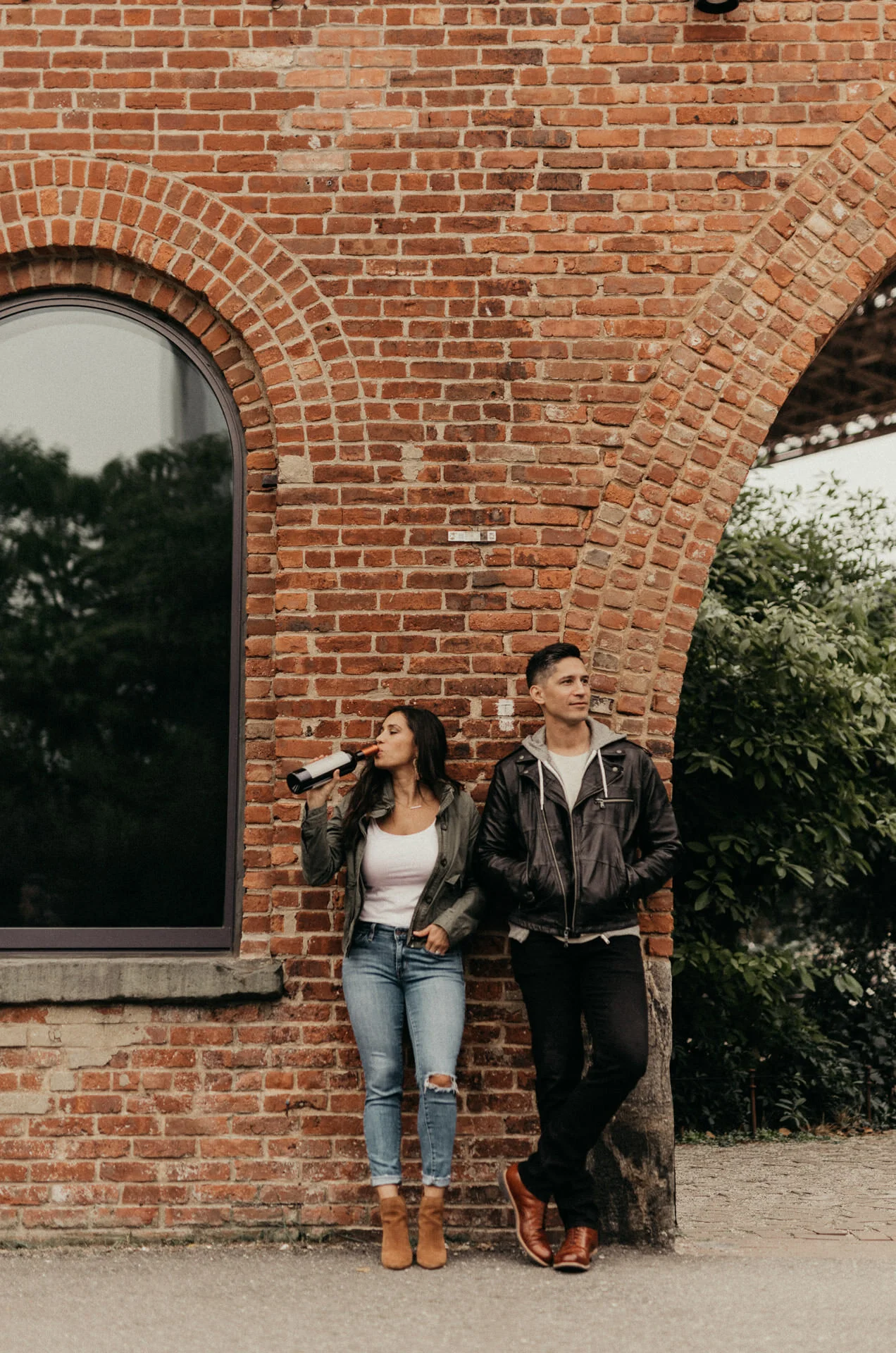 new-york-brooklyn-dumbo-couples-engagement-session-photographer