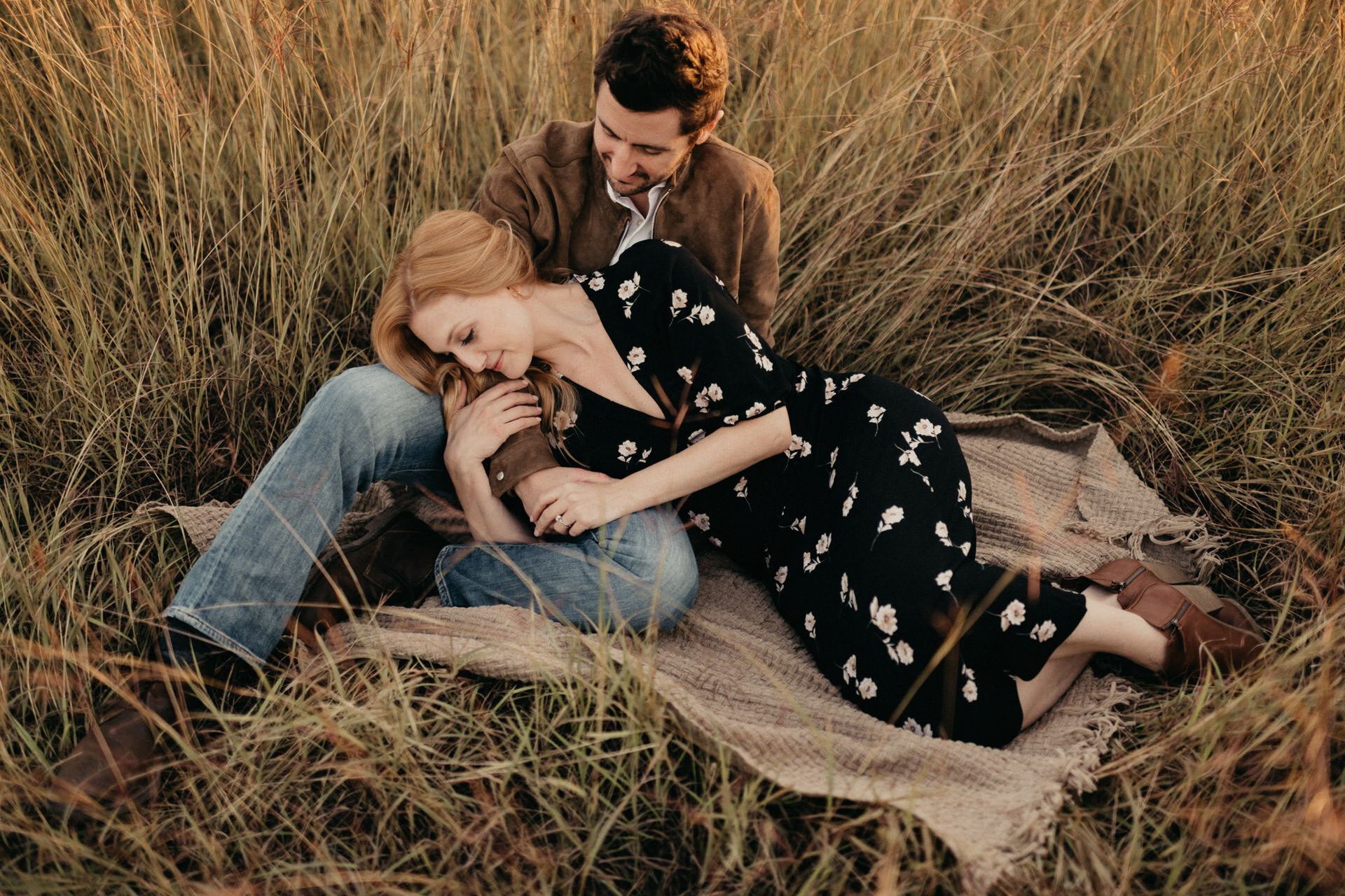 Houston Tall Grass Engagement Session — Romantic Moody And Elegant Wedding And Engagement