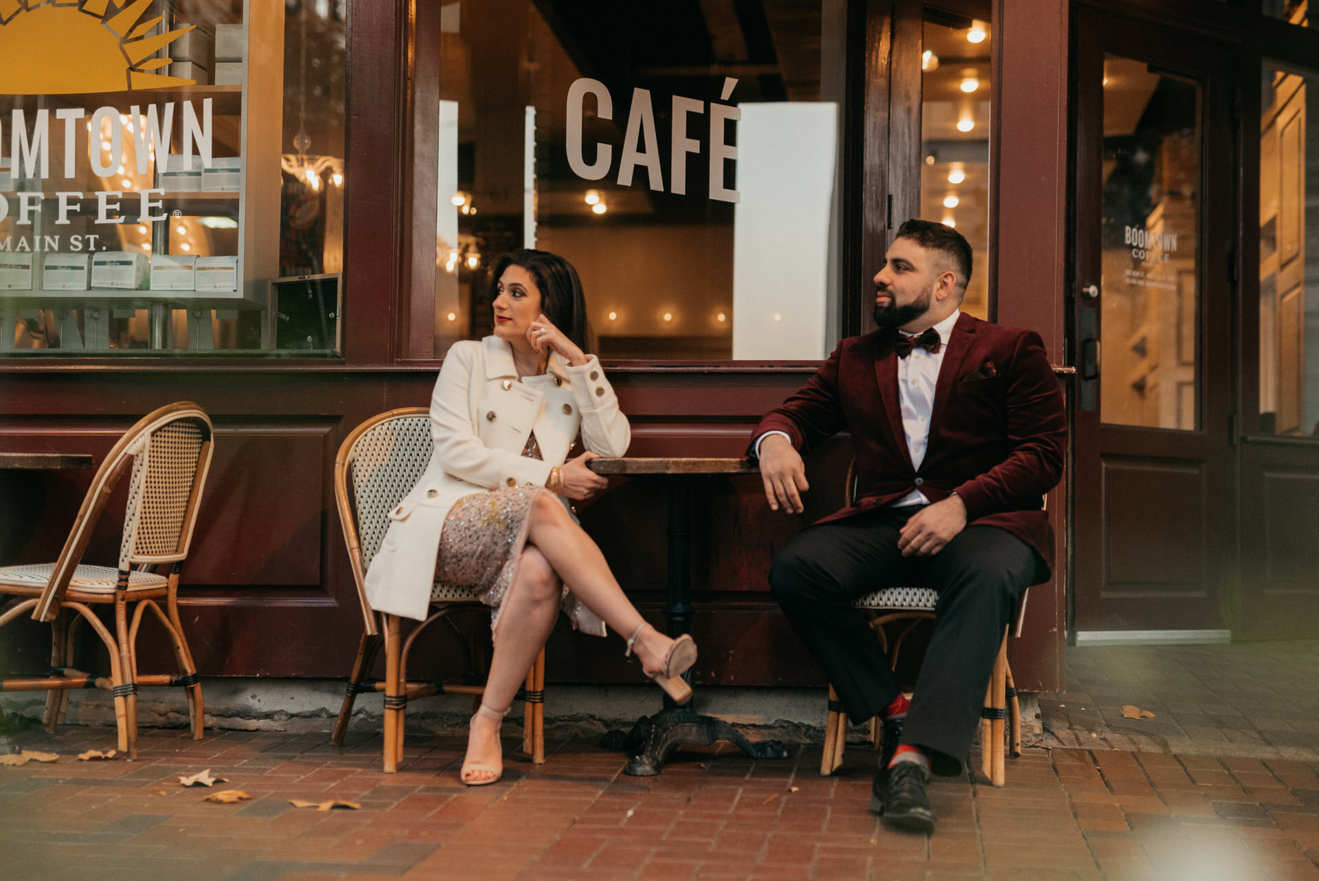 boomtown-coffee-main-street-houston-cafe-engagement-photographer