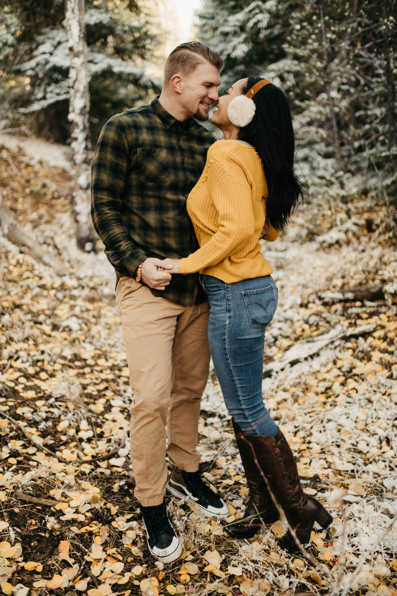 kelsey-rob-snowy-fall-leaves-evergreen-colorado-engagement-session-10.jpg