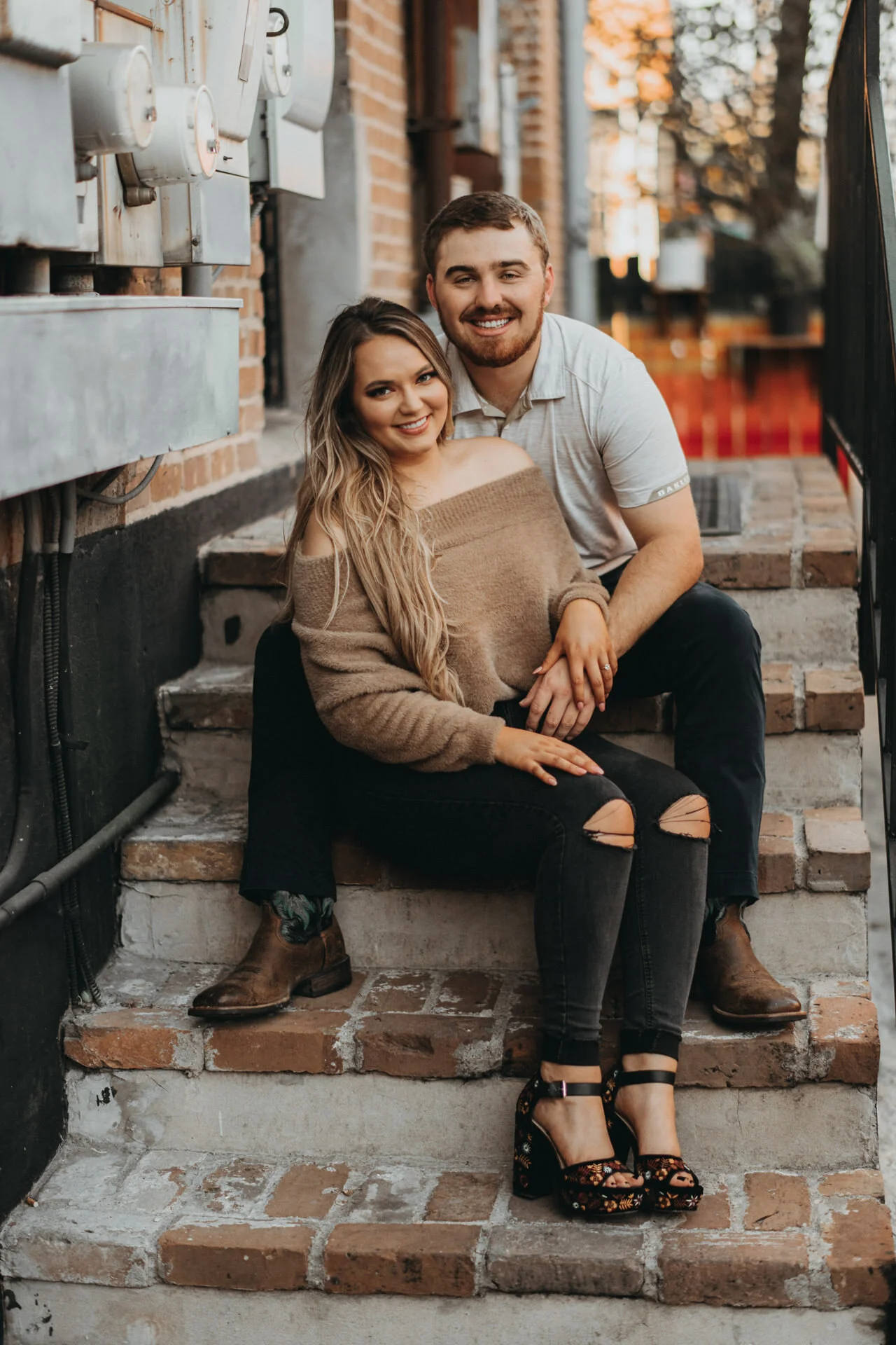 shelby-eric-houston-urban-loft-home-studio-negative-space-engagement-session-photographer-sm-39.jpg