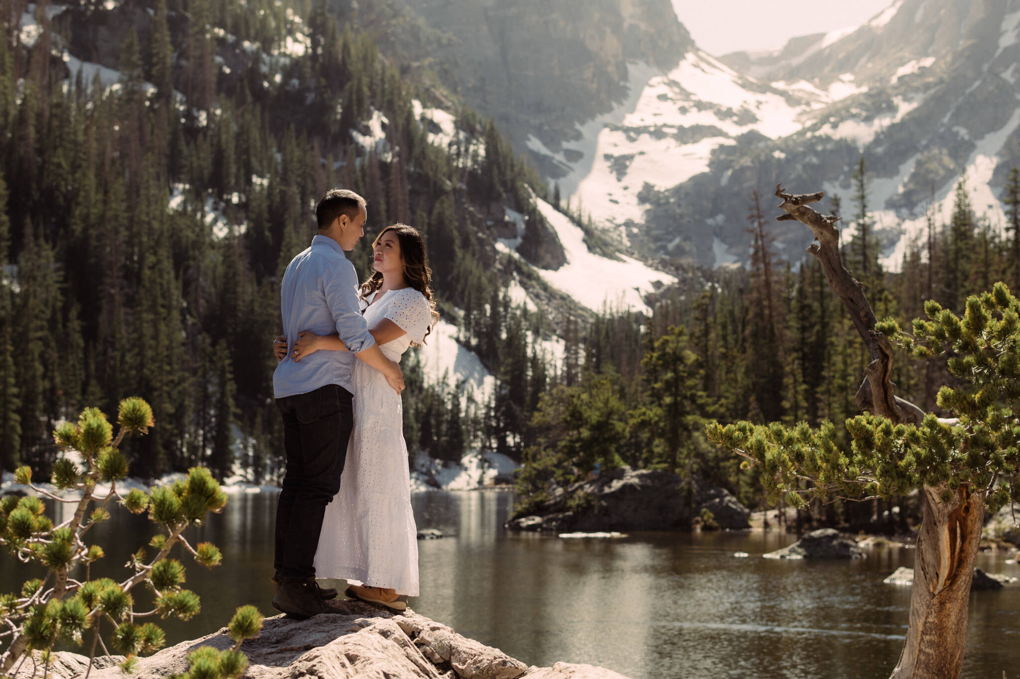 Dream-Lake-Rocky-Mountain-National-Park-destination-adventure-colorado-engagement-session-photographer