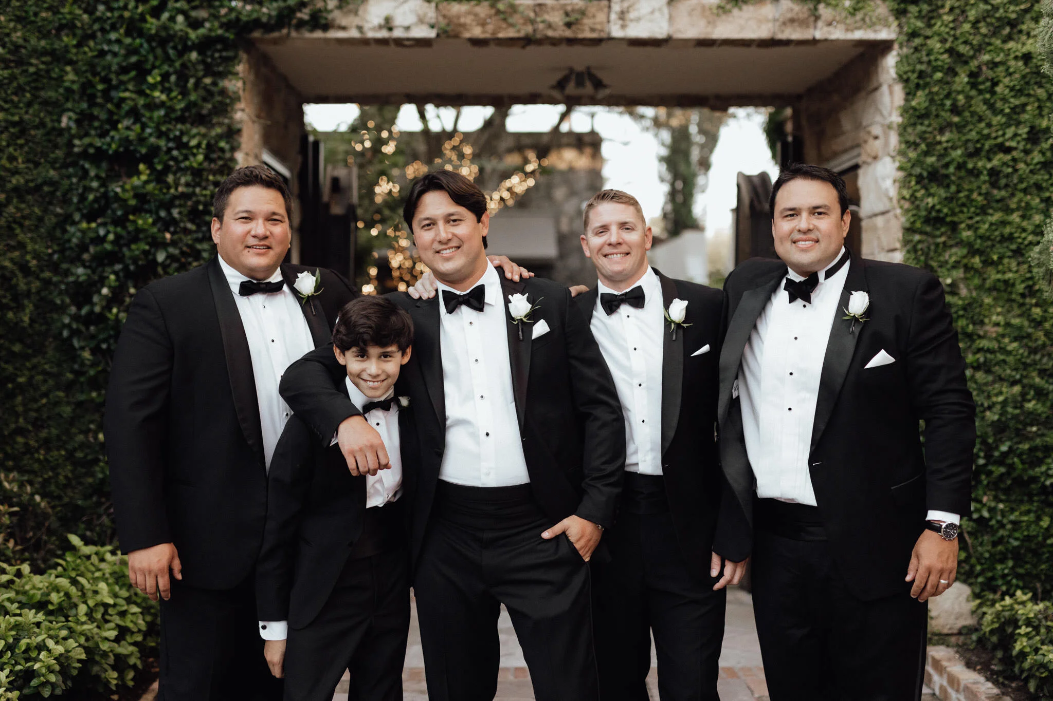bell-tower-venue-groom-gromsmen-portraits-photos-houston-photography