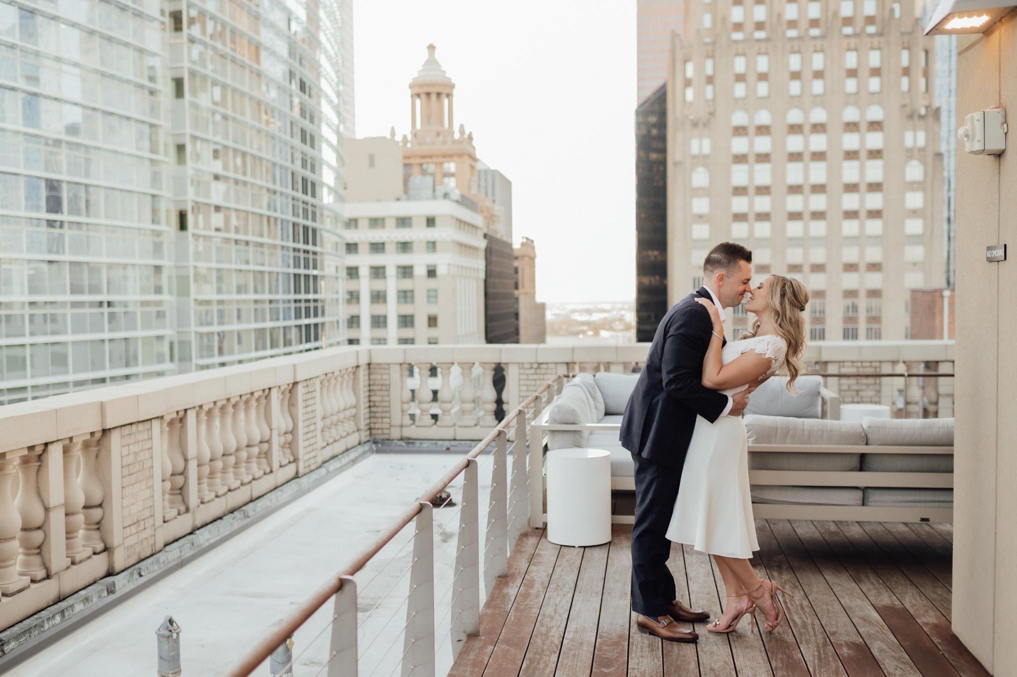 Houston-classy-rooftop-top-engagement-session-photographer