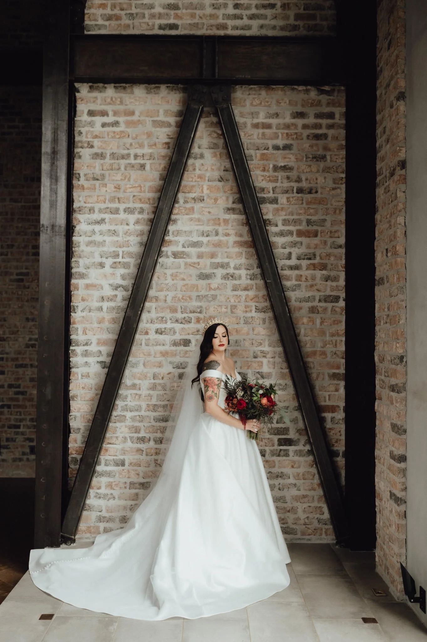 iron-manor-bridal-moody-industrial-chic-houston-photographer