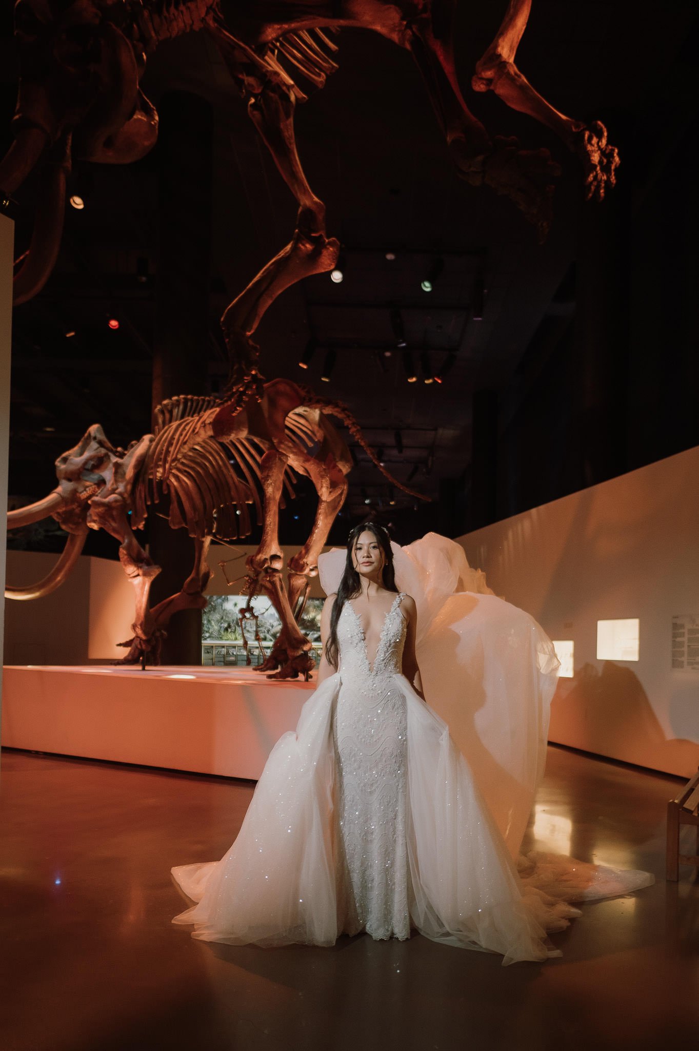 tiffany-bridal-houston-museum-natural-science-sm-16.jpg