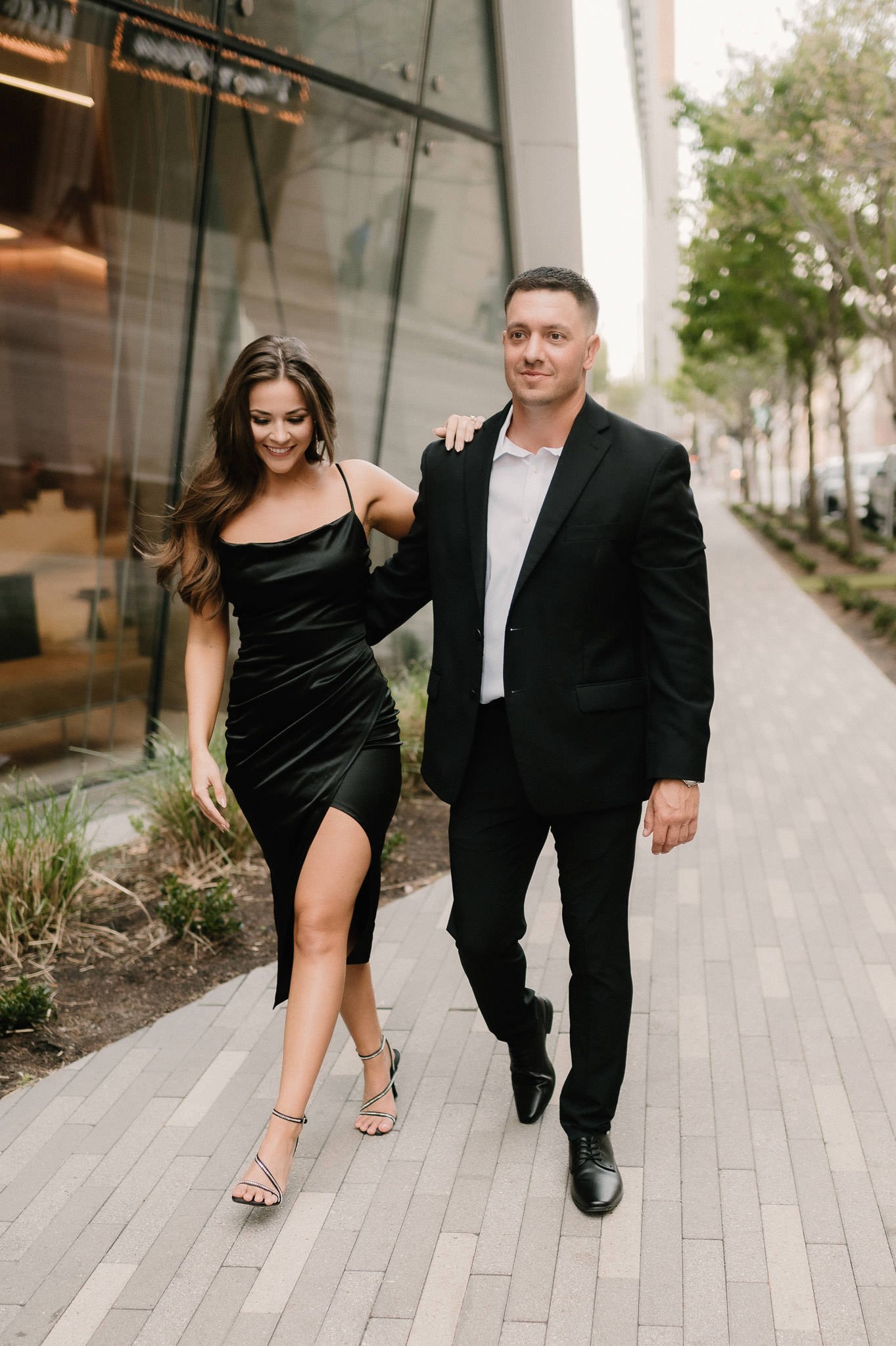 modern-classy-black-tie-houston-rooftop-engagement-session-photography