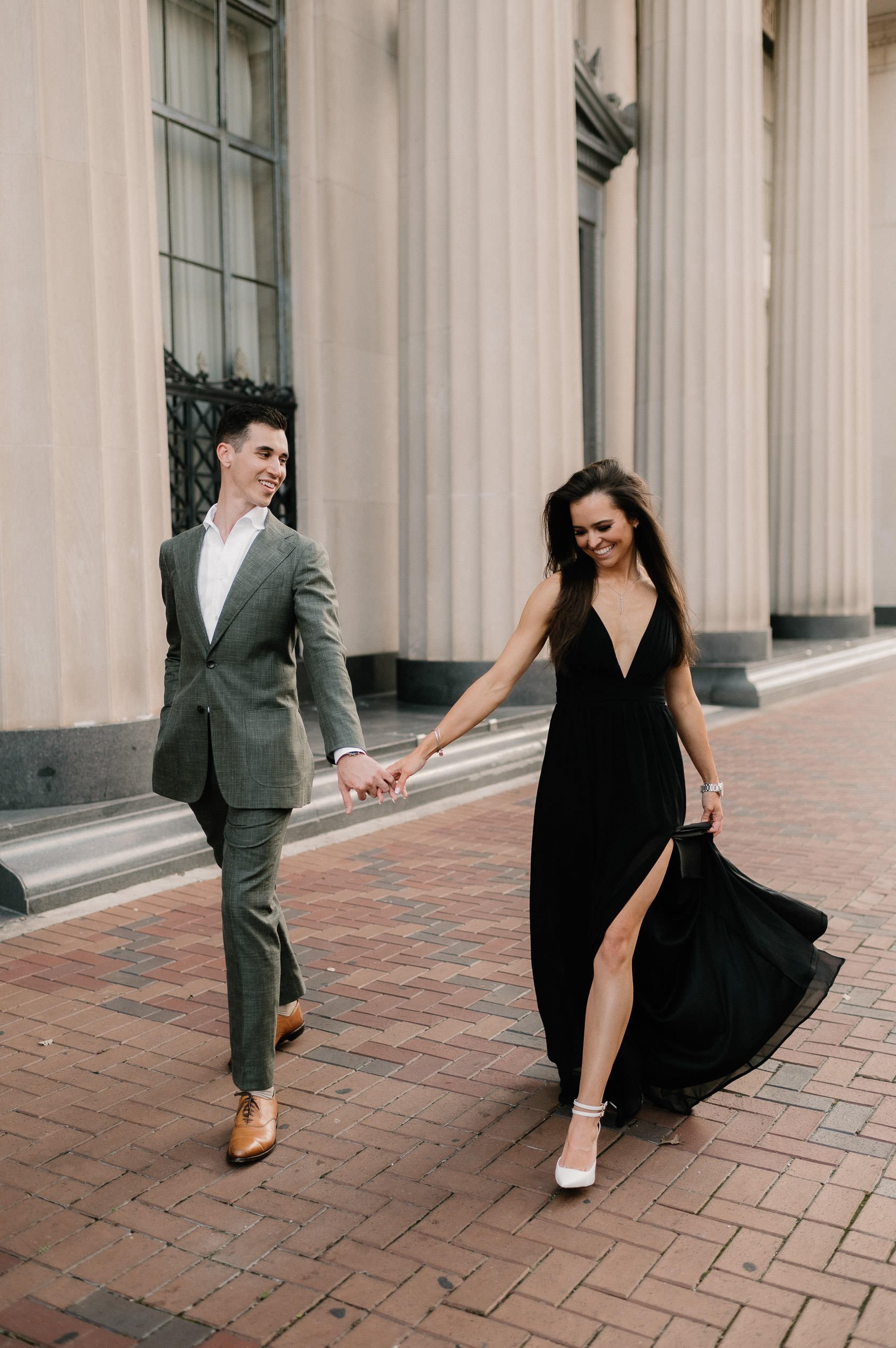 natalie-devyn-classy-modern-downtown-houston-rooftop-engagement-session-sm-34.jpg