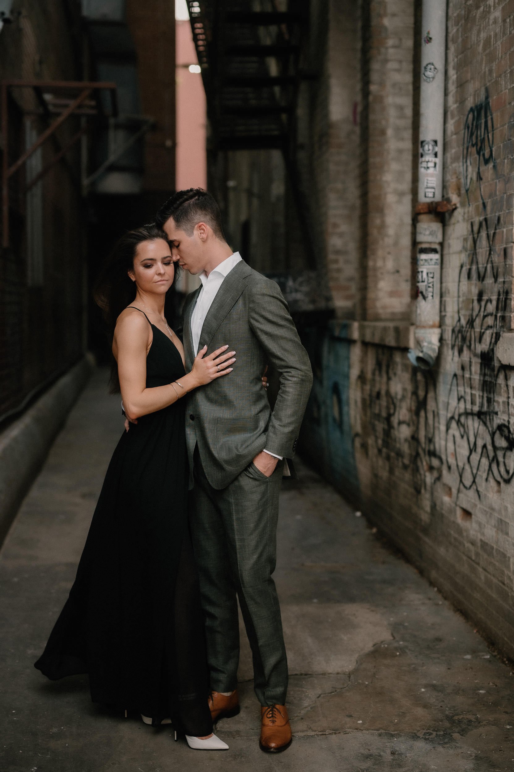 natalie-devyn-classy-modern-downtown-houston-rooftop-engagement-session-sm-54.jpg