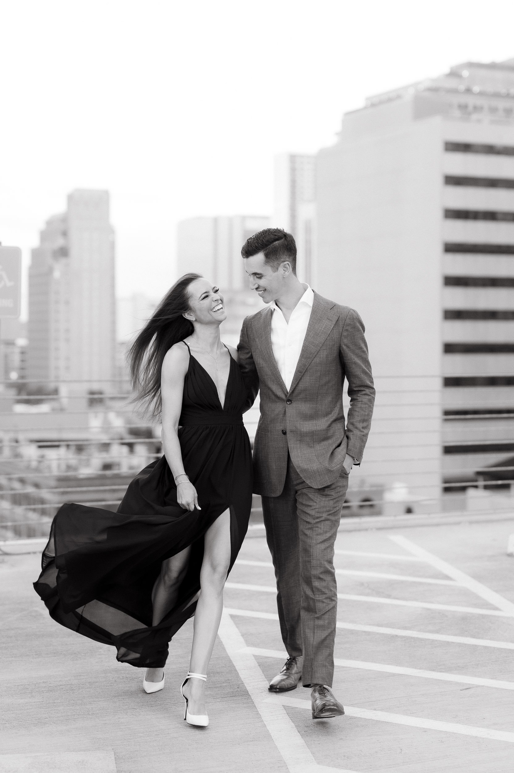 natalie-devyn-classy-modern-downtown-houston-rooftop-engagement-session-sm-152.jpg