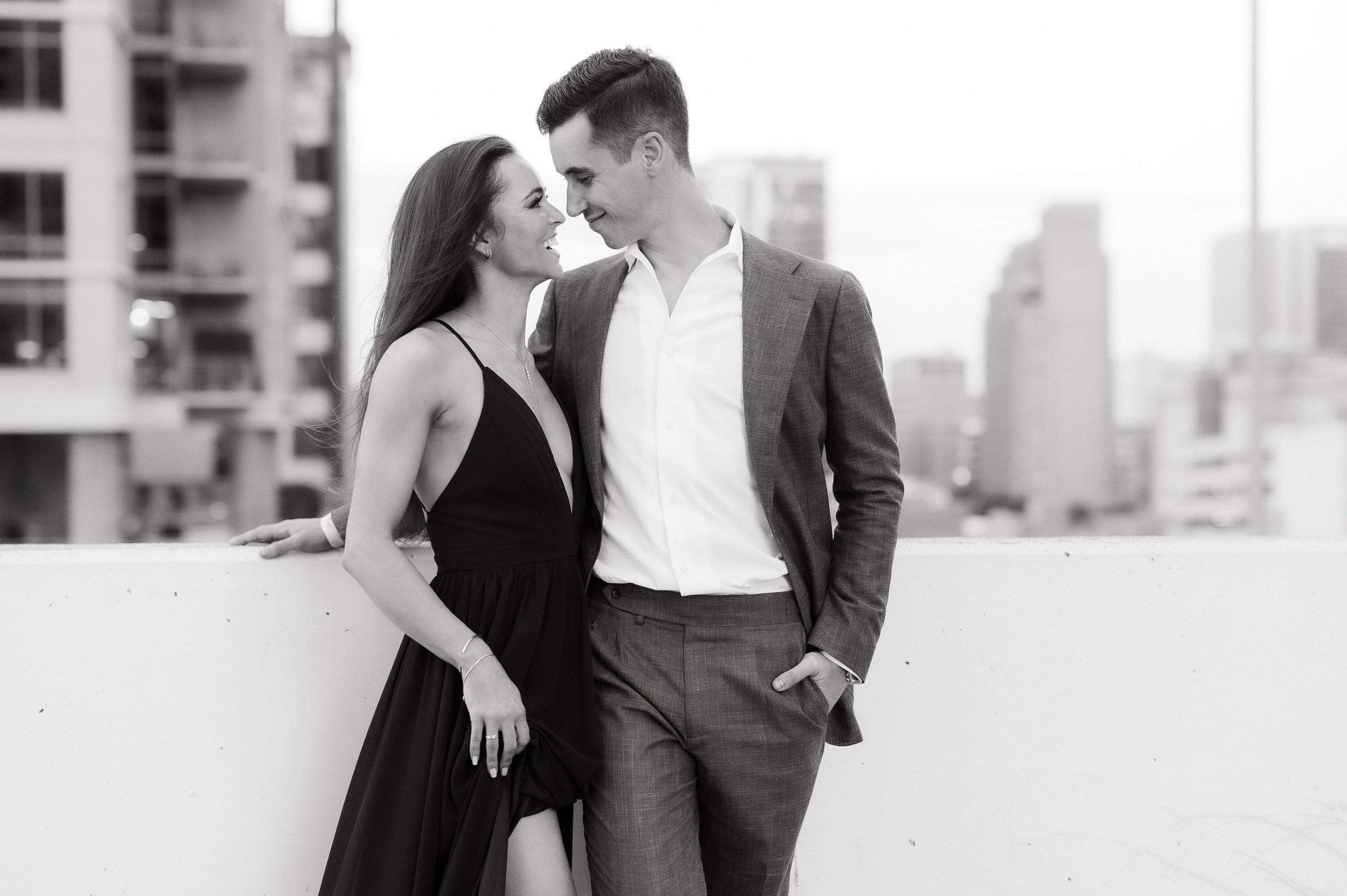 natalie-devyn-classy-modern-downtown-houston-rooftop-engagement-session-sm-173.jpg