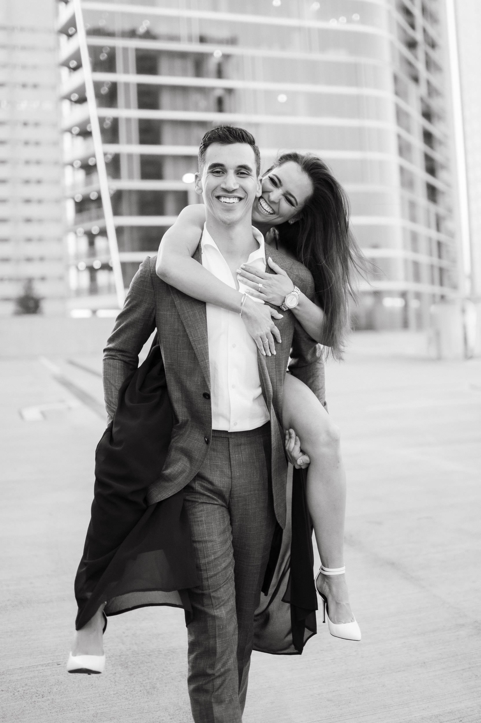 natalie-devyn-classy-modern-downtown-houston-rooftop-engagement-session-sm-179.jpg