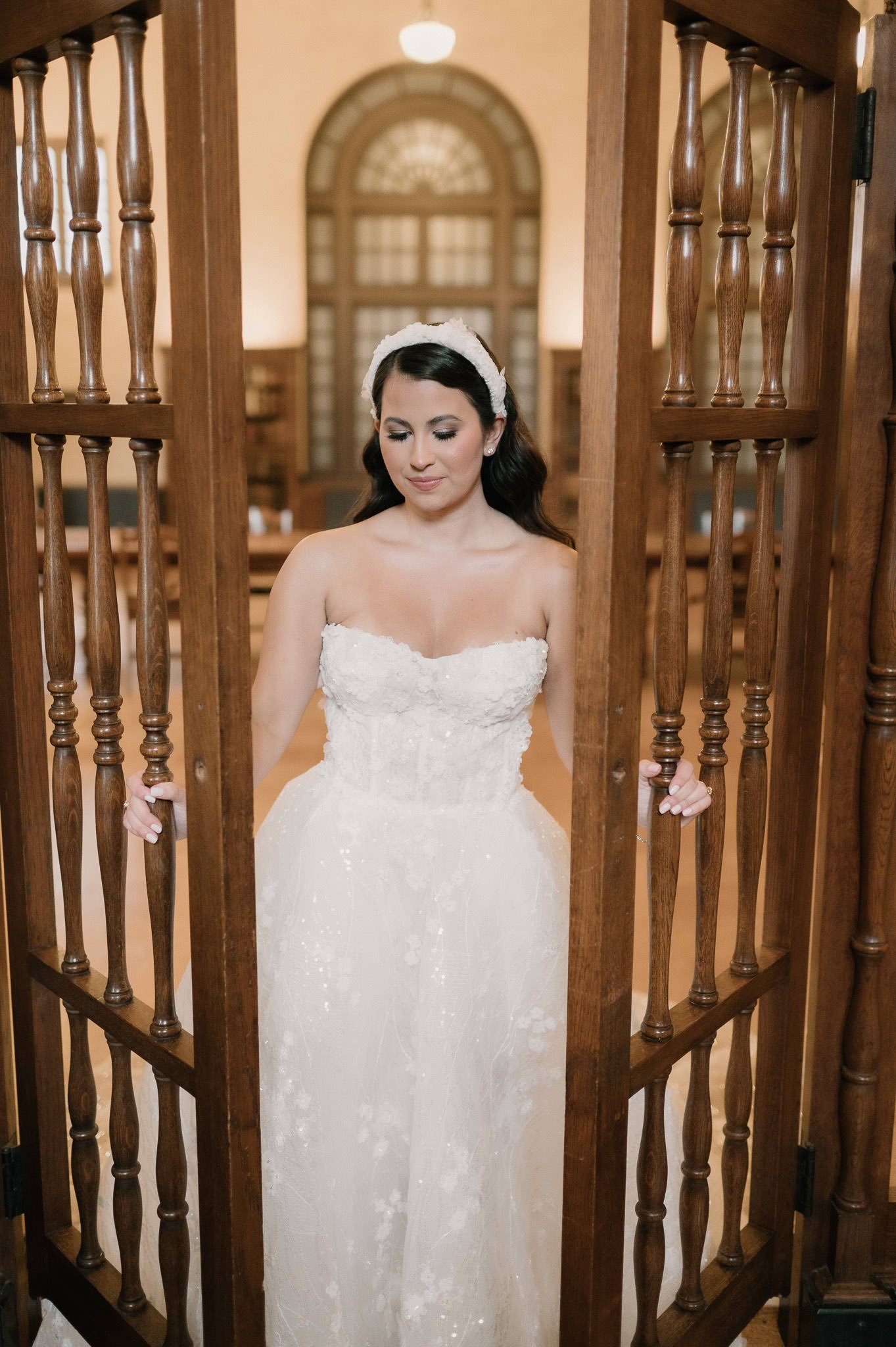 alexx-bridal-julis-ideson-library-housont-sm-51.jpg