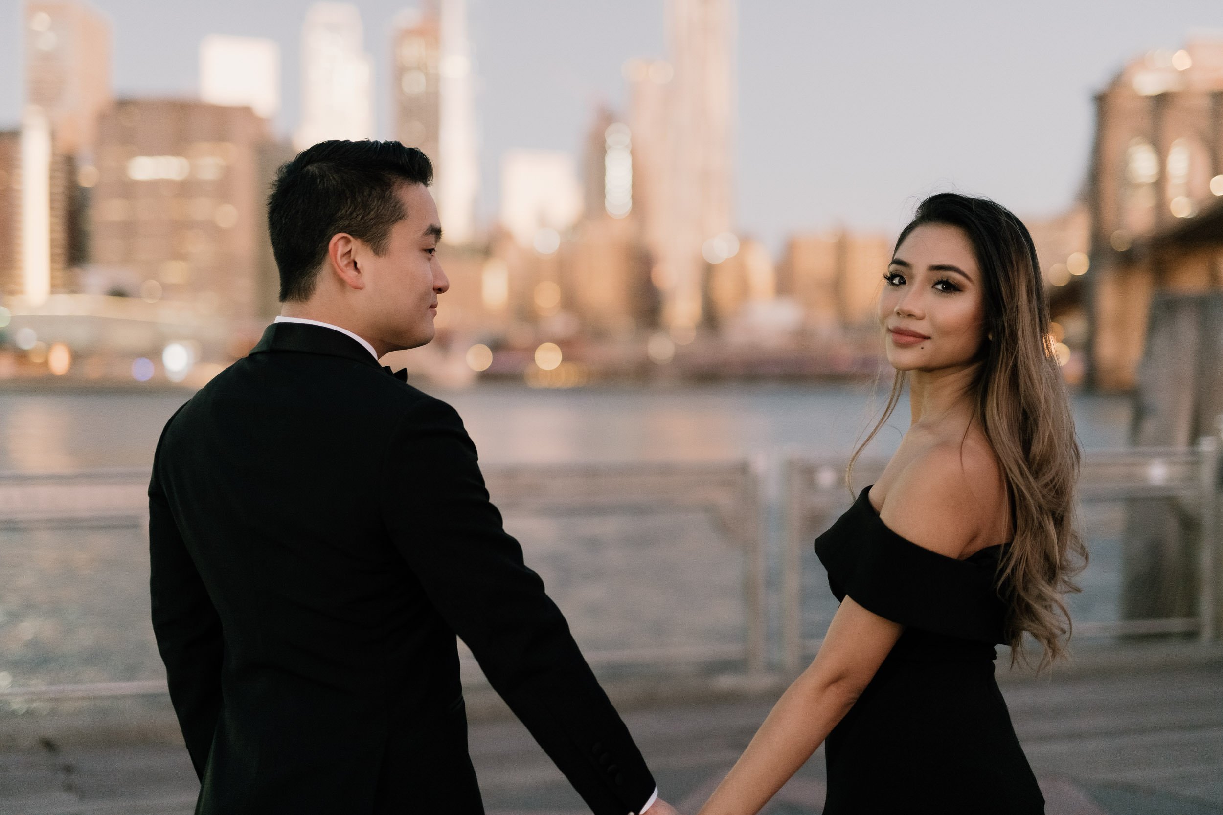 may-alex-nyc-engagement-houston-classy-modern-photography-sm-15.jpg