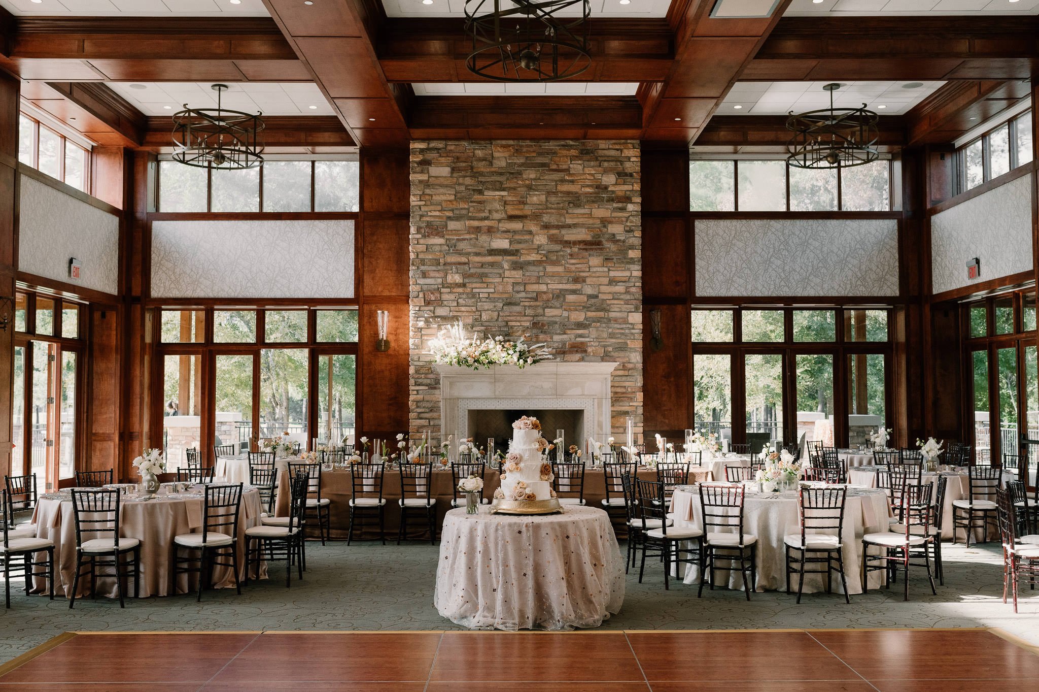 the-woodlands-country-club-houston-modern-luxury-wedding-photographer