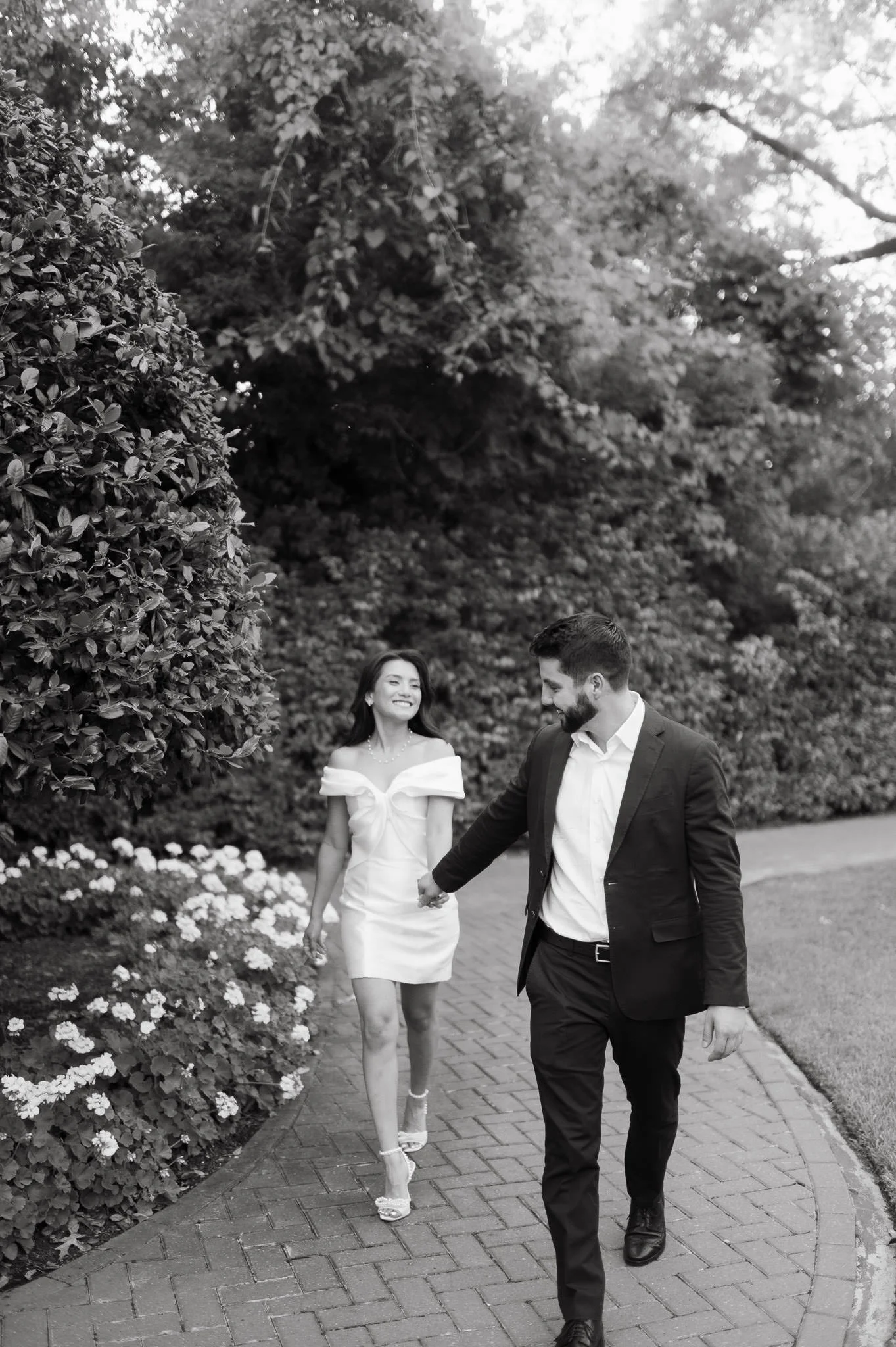 nirja-sam-houston-classy-engagement-session-houstonian-hotel-sm-18.jpg