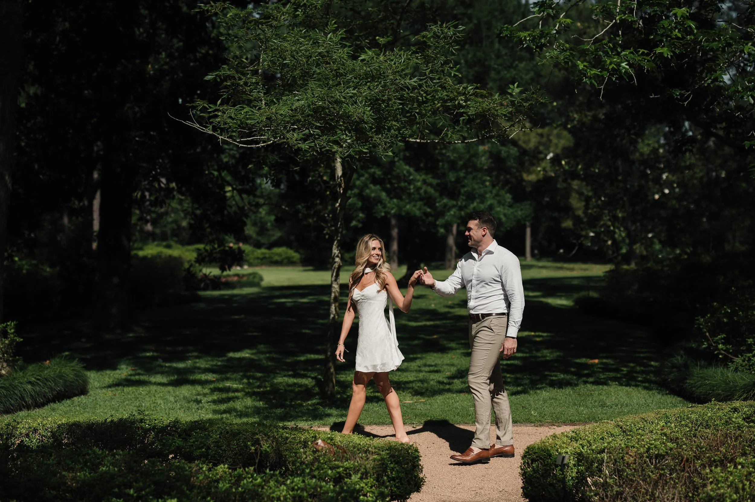 nikki-harrison-houston-modern-classy-luxury-engagement-sm-6.jpg