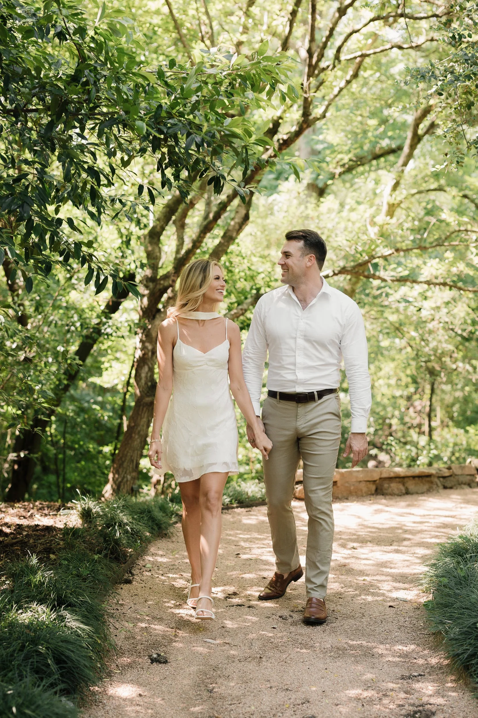 nikki-harrison-houston-modern-classy-luxury-engagement-sm-14.jpg