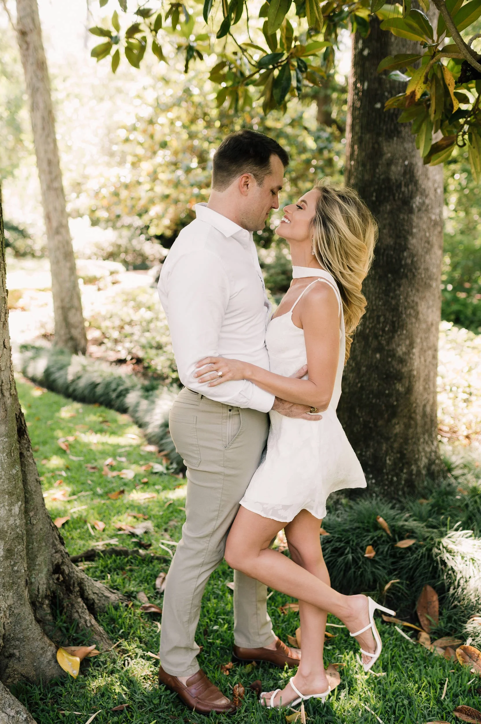 nikki-harrison-houston-modern-classy-luxury-engagement-sm-27.jpg