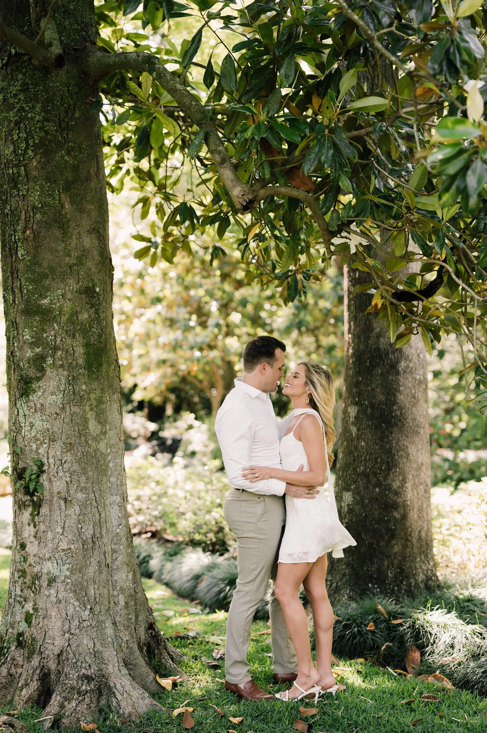 nikki-harrison-houston-modern-classy-luxury-engagement-sm-32.jpg