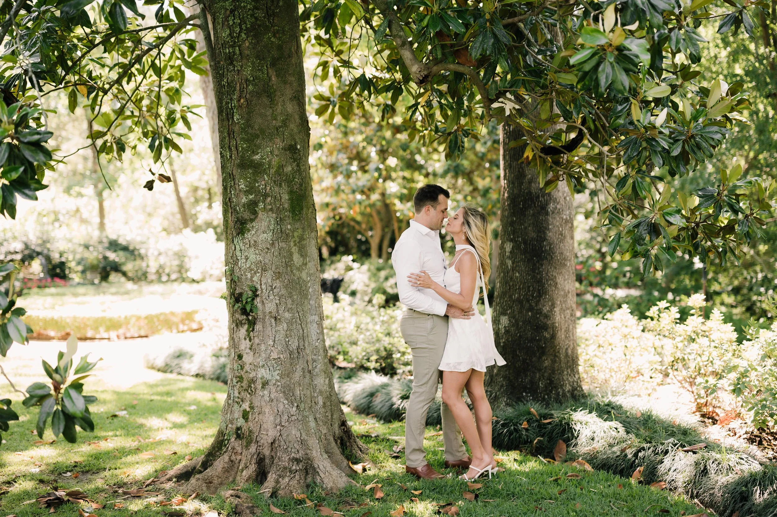 nikki-harrison-houston-modern-classy-luxury-engagement-sm-34.jpg