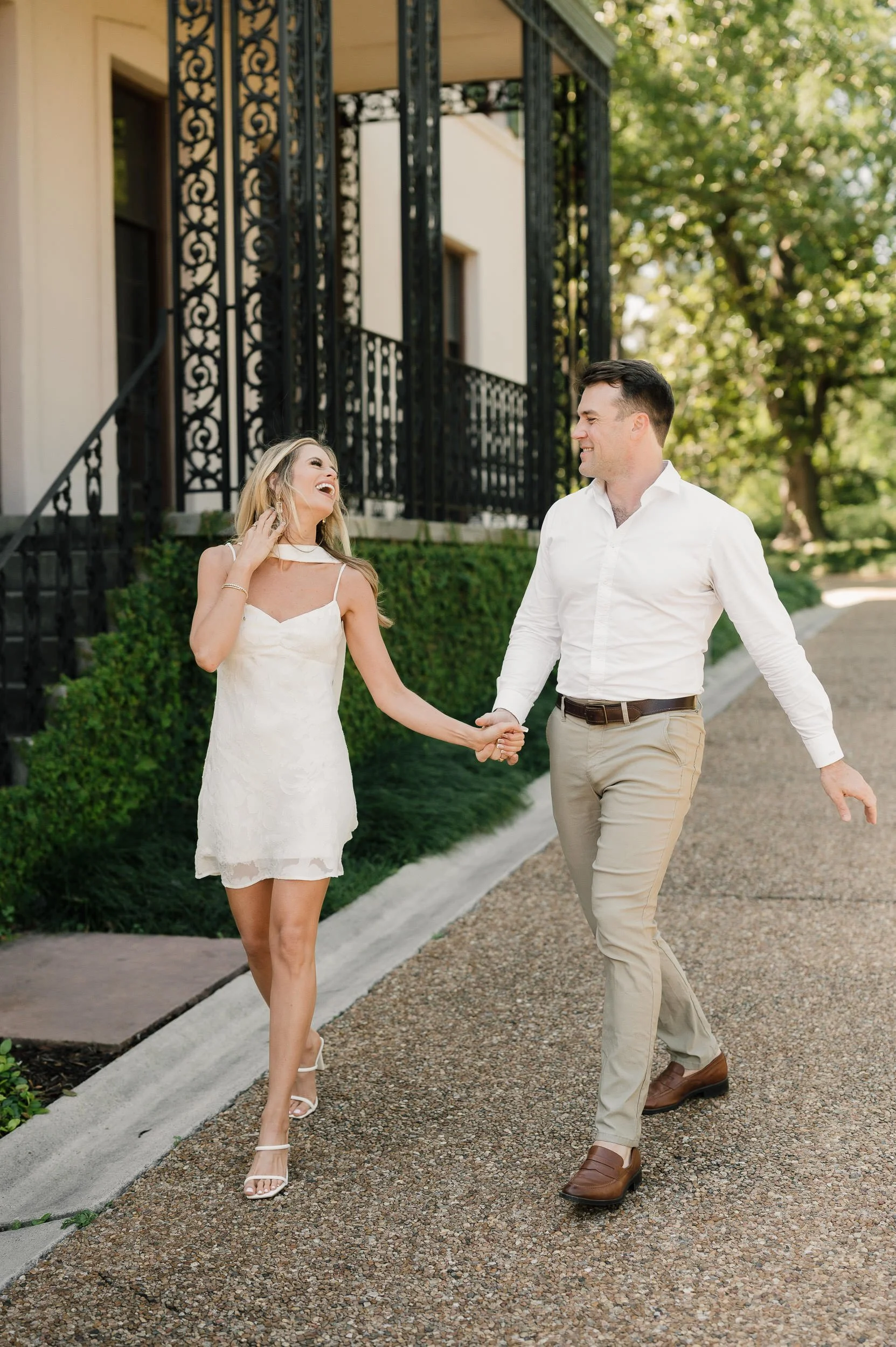 nikki-harrison-houston-modern-classy-luxury-engagement-sm-72.jpg