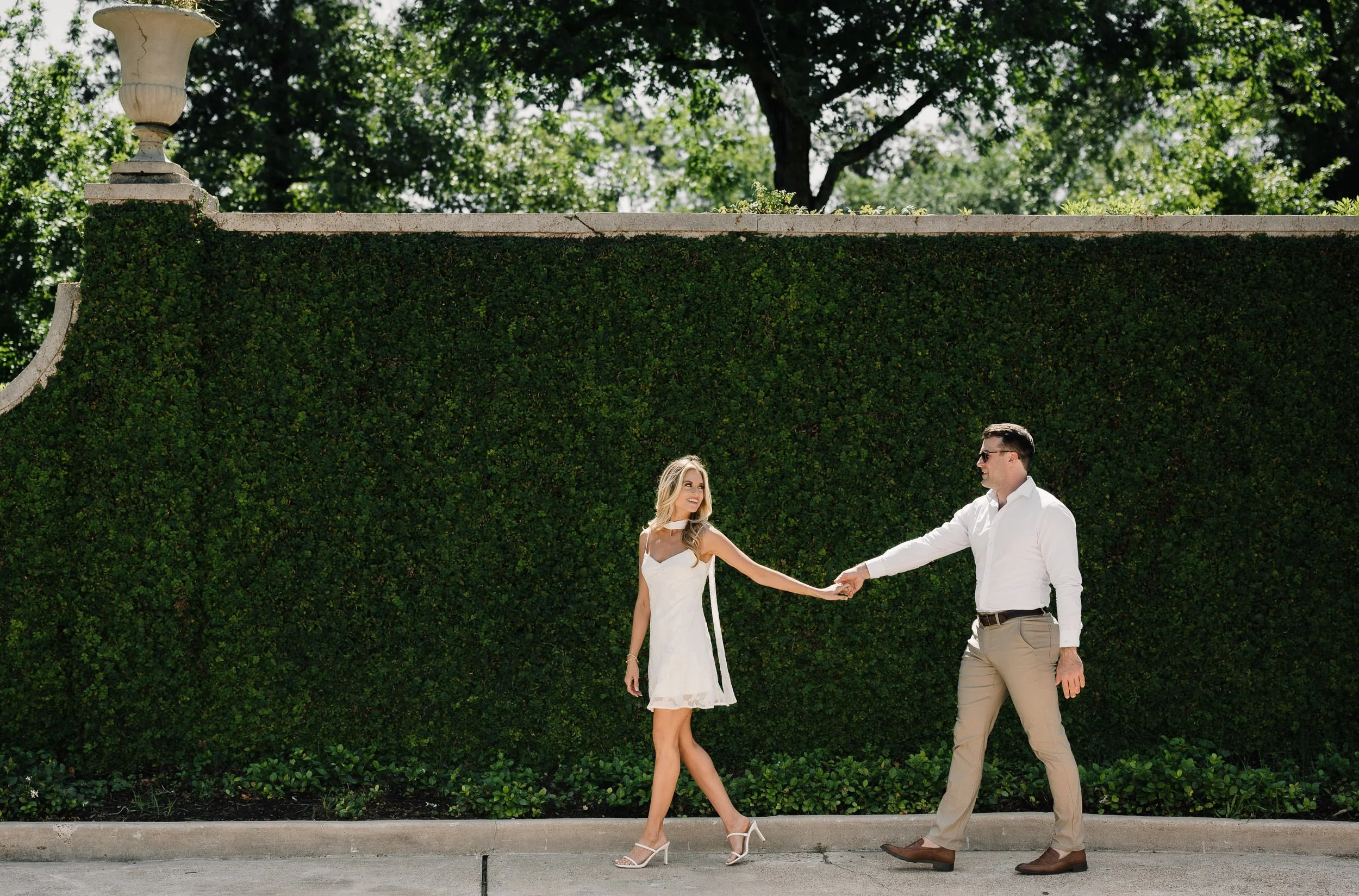 nikki-harrison-houston-modern-classy-luxury-engagement-sm-80.jpg