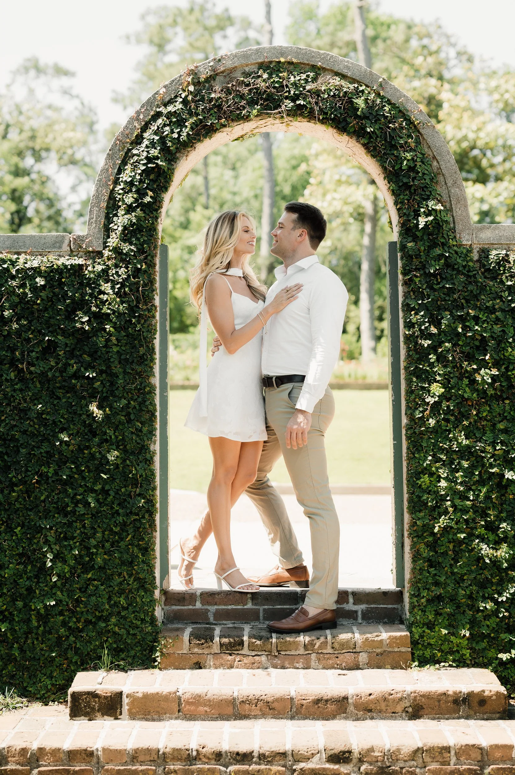 nikki-harrison-houston-modern-classy-luxury-engagement-sm-83.jpg