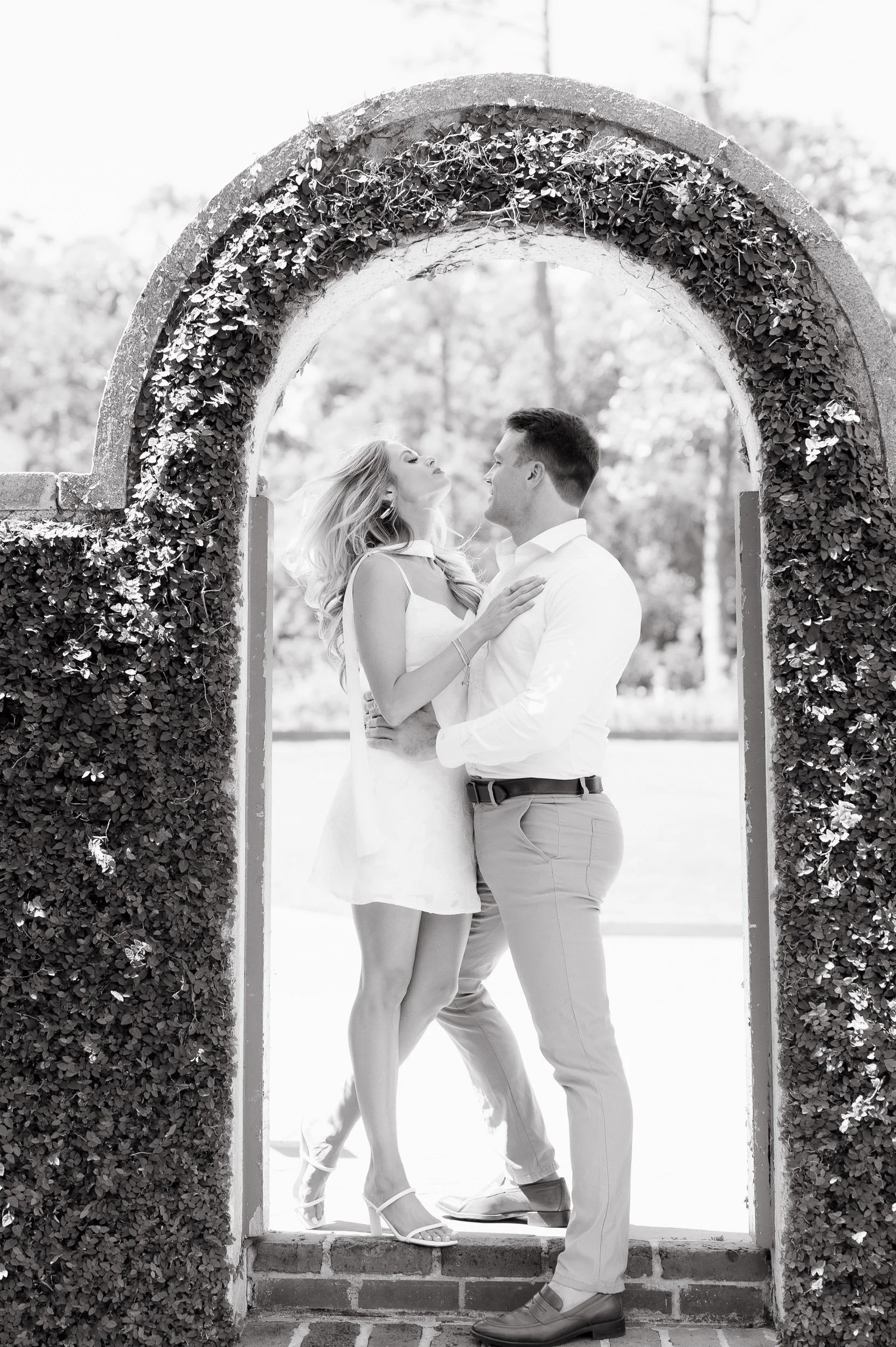 nikki-harrison-houston-modern-classy-luxury-engagement-sm-85.jpg