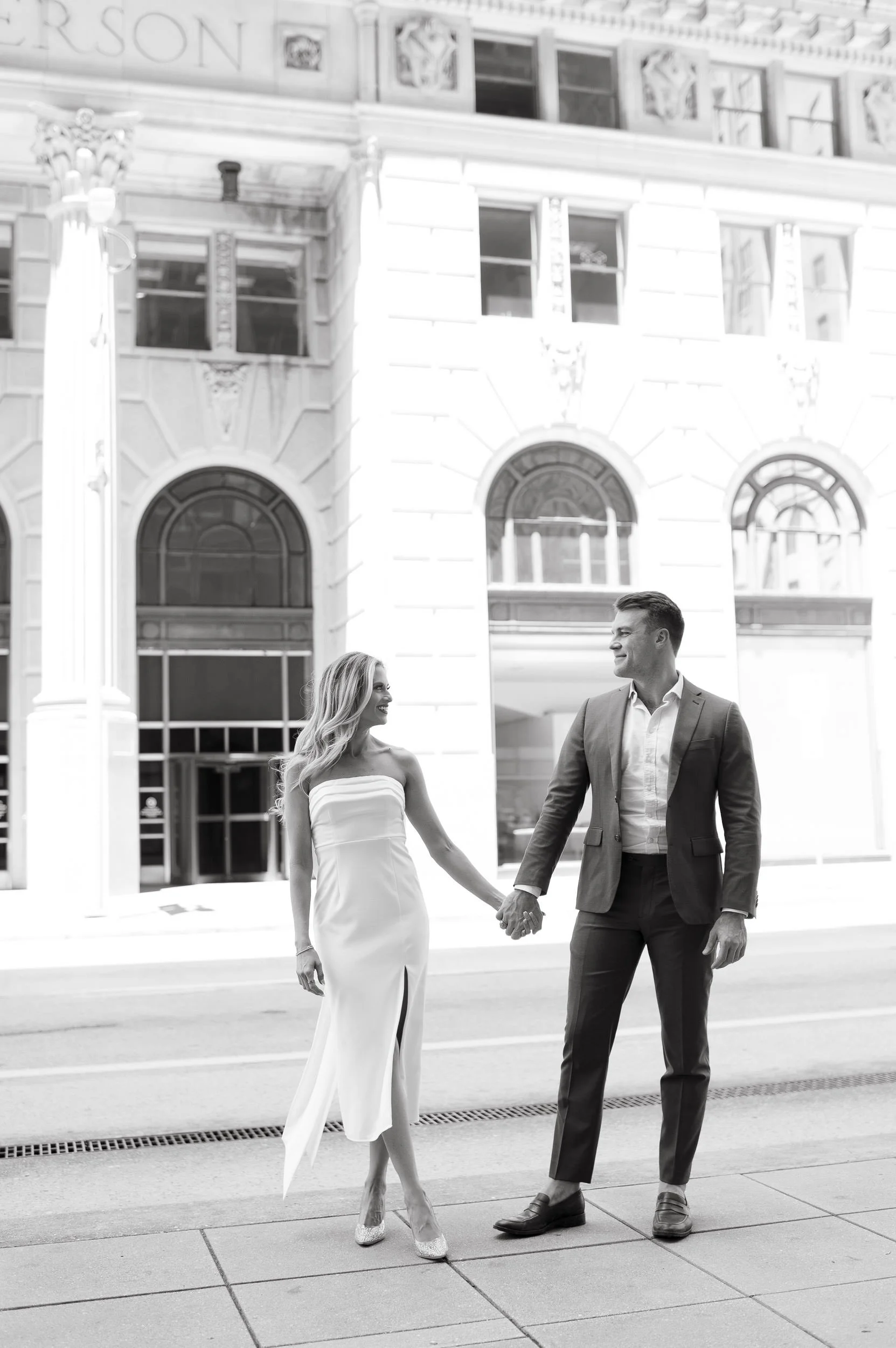 nikki-harrison-houston-modern-classy-luxury-engagement-sm-138.jpg